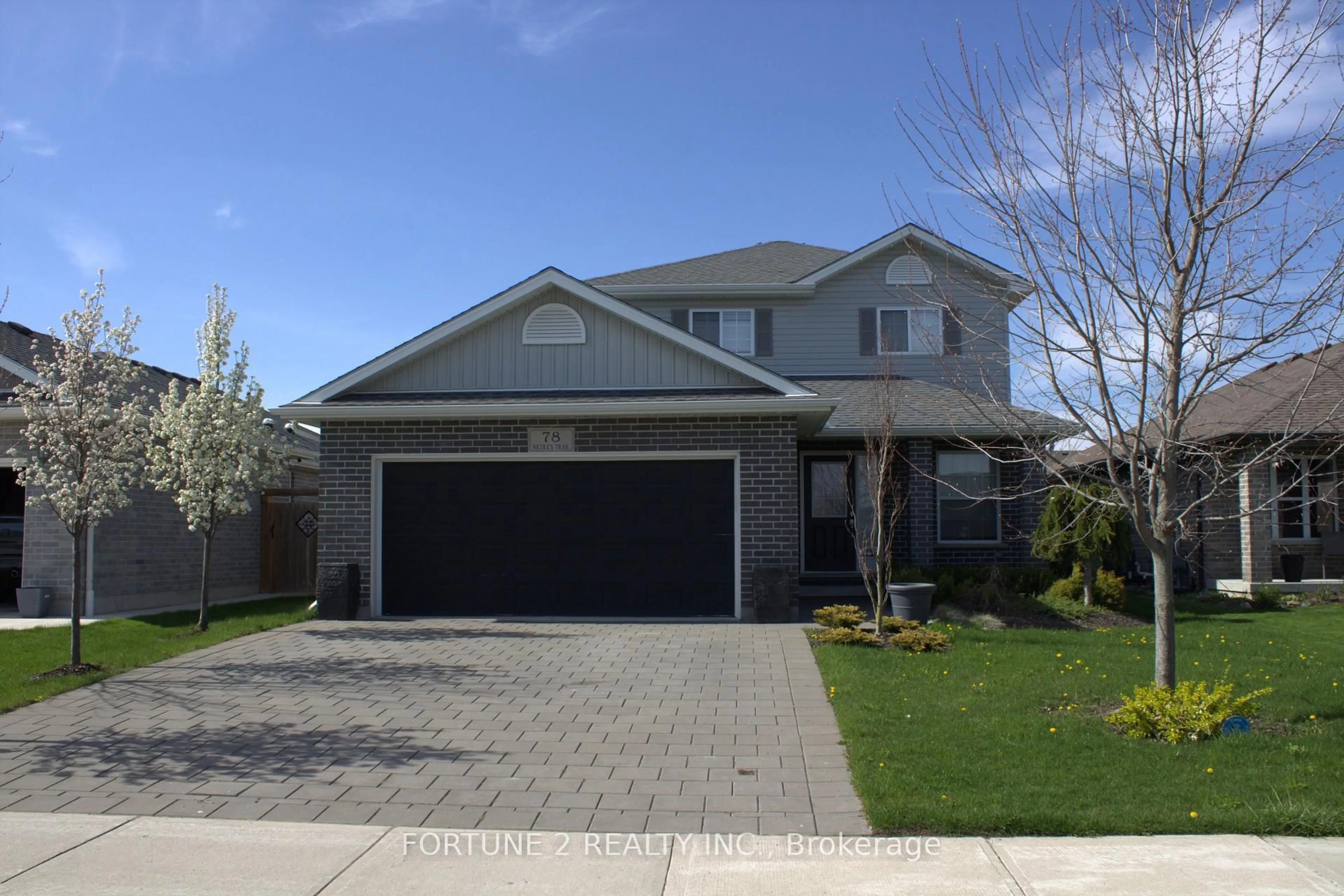 Home with vinyl exterior material, street for 78 NICOLES Tr, Thames Centre Ontario N0M 2P0