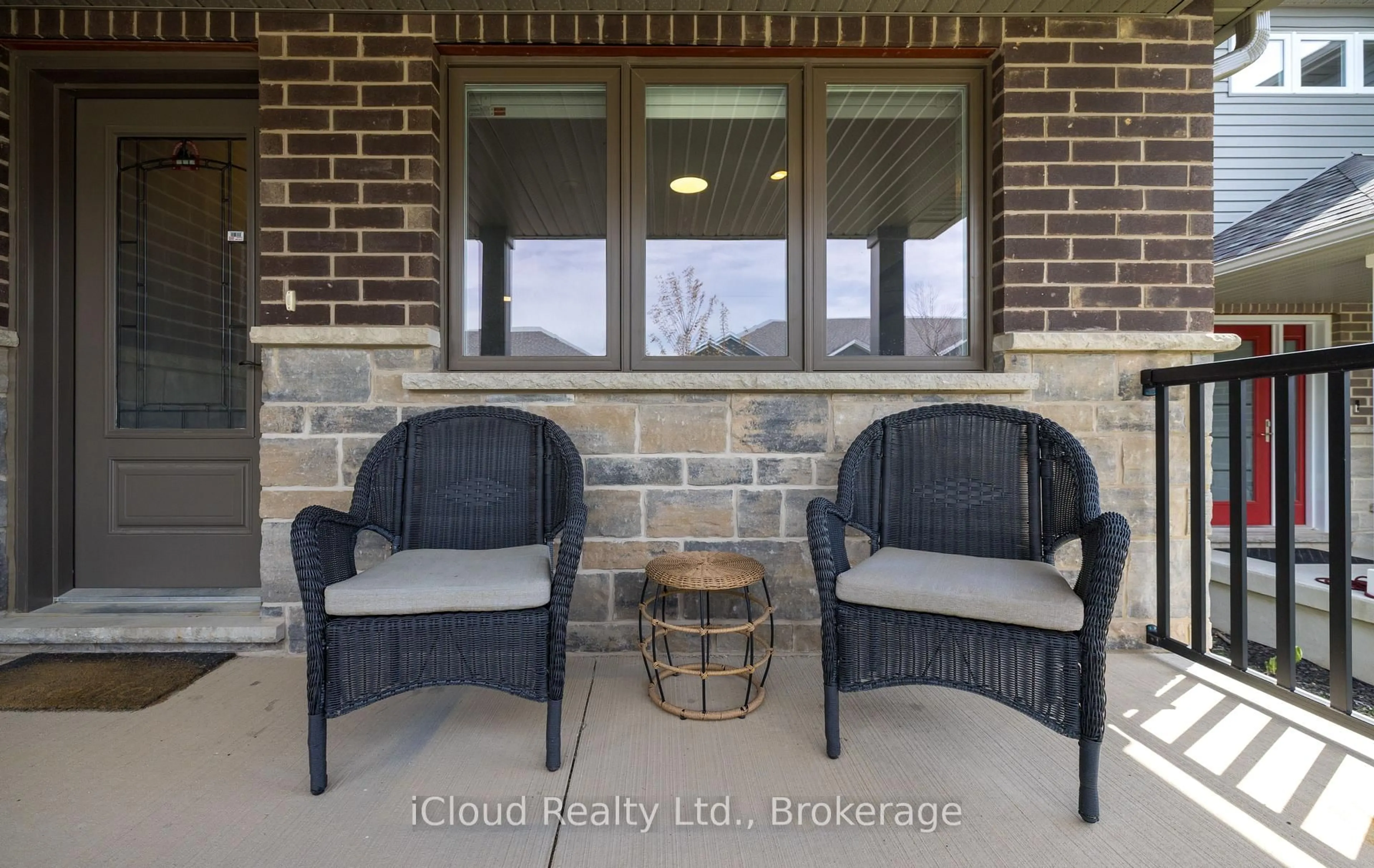 Patio, building for 108 Stephenson Way, Minto Ontario N0G 2P0