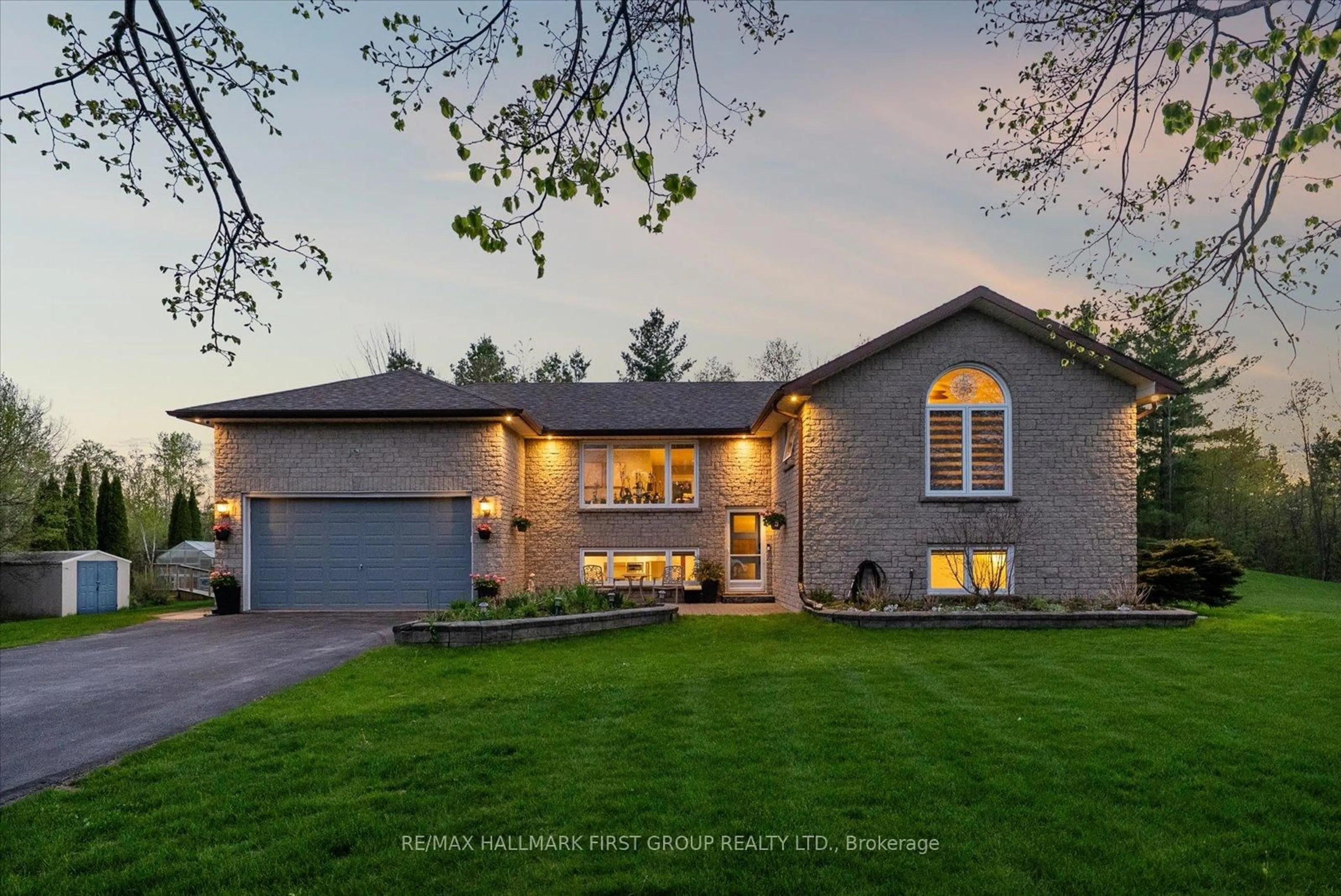 Home with brick exterior material, street for 2720 Castle Hill Dr, Hamilton Township Ontario K9A 0M3