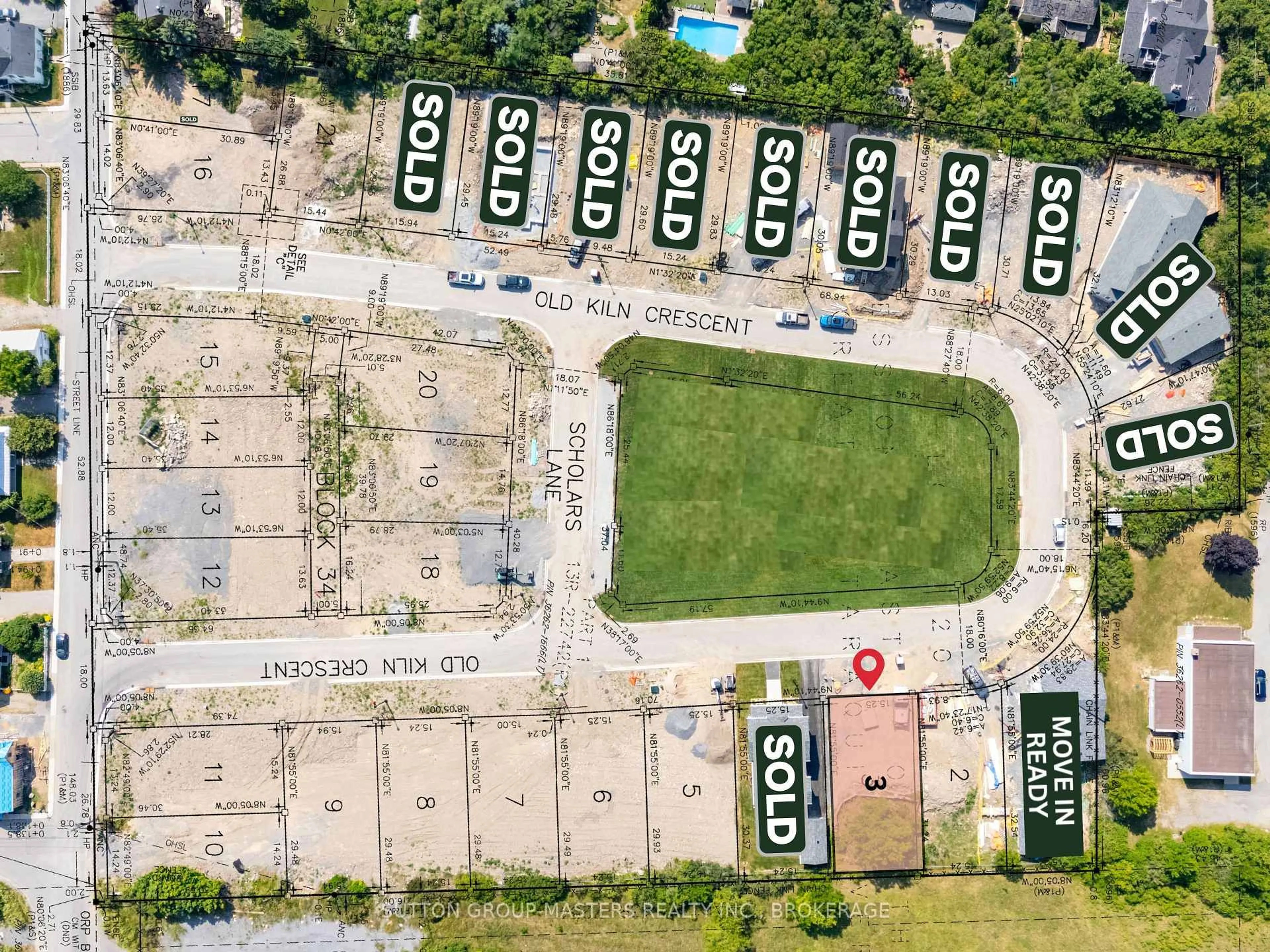 A pic from outside/outdoor area/front of a property/back of a property/a pic from drone, street for 272 Old Kiln Cres, Kingston Ontario K7K 0L7