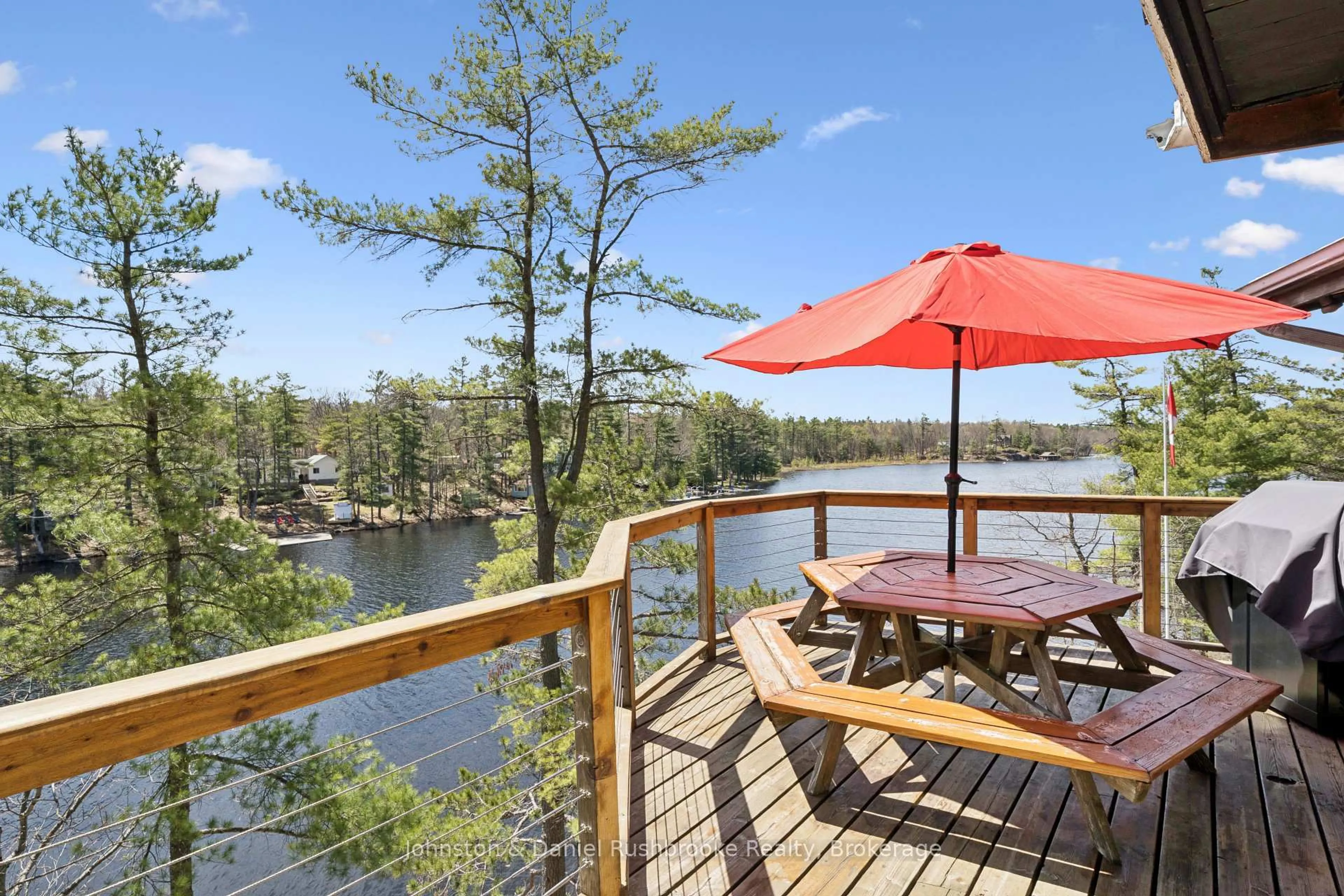 Patio, water/lake/river/ocean view for 1052 North Sunset Bay Rd, Gravenhurst Ontario P1P 1R2