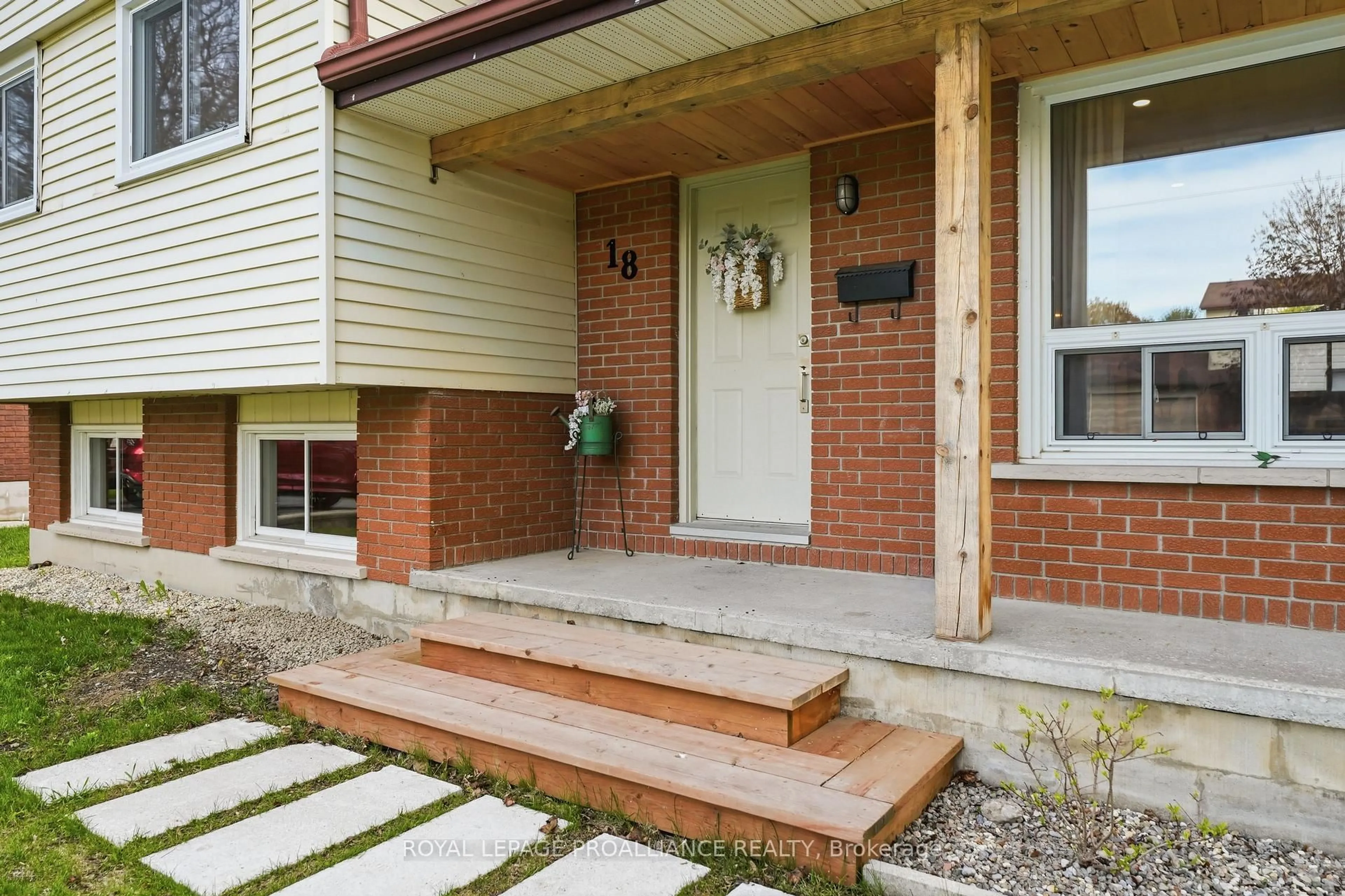 Home with brick exterior material, street for 18 Alnet Dr, Belleville Ontario K8P 4V9