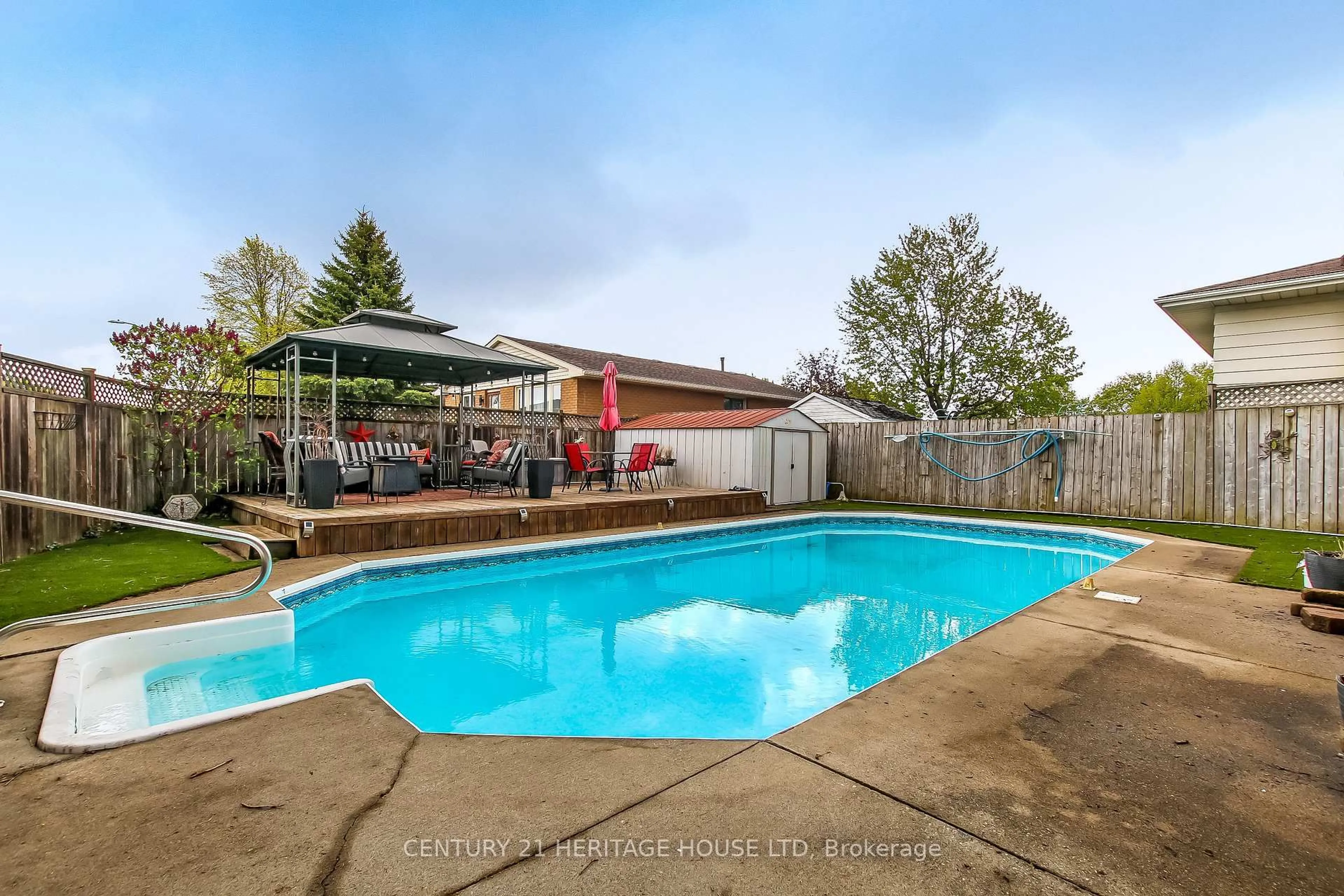 Pool for 2 David Dr, St. Thomas Ontario N5R 5L3