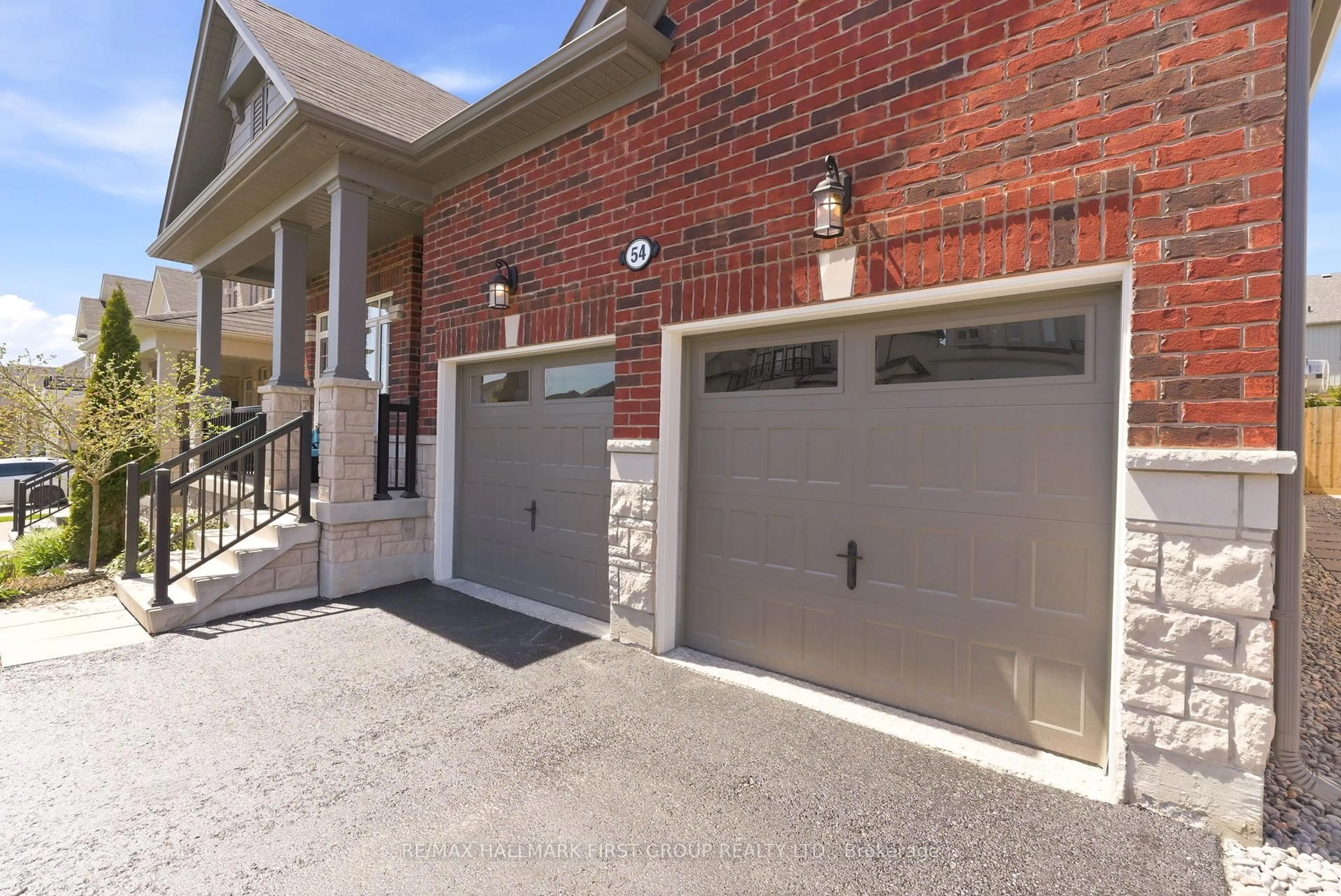 Home with brick exterior material, street for 54 Horizon Ave, Cavan Monaghan Ontario L0A 1G0