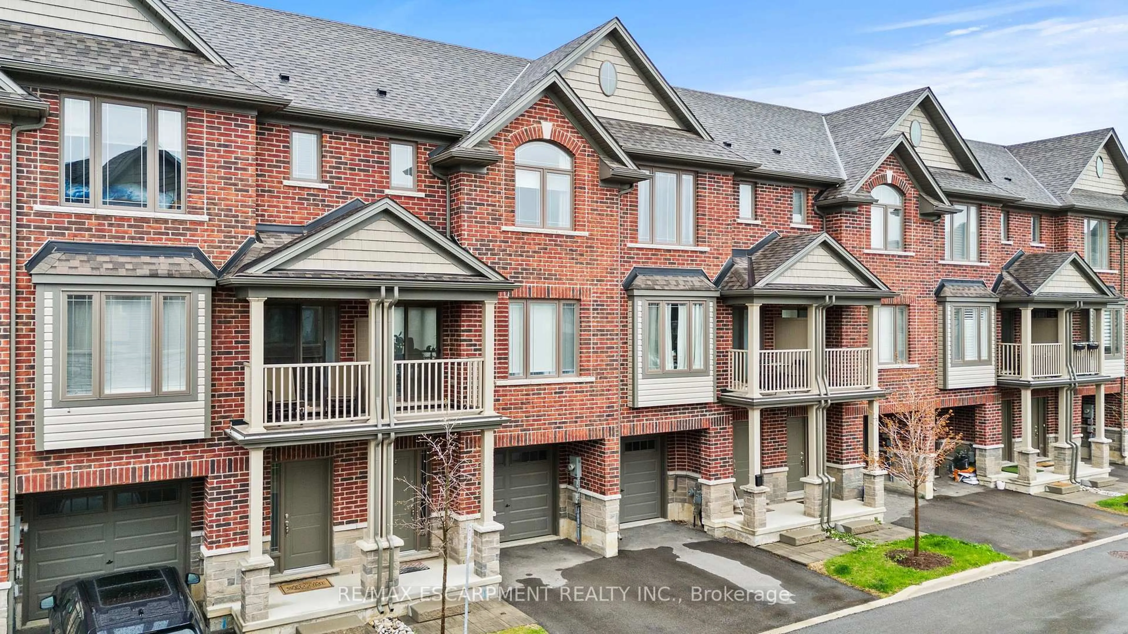 Home with brick exterior material, street for 19 PICARDY Dr #4, Hamilton Ontario L8J 0M7