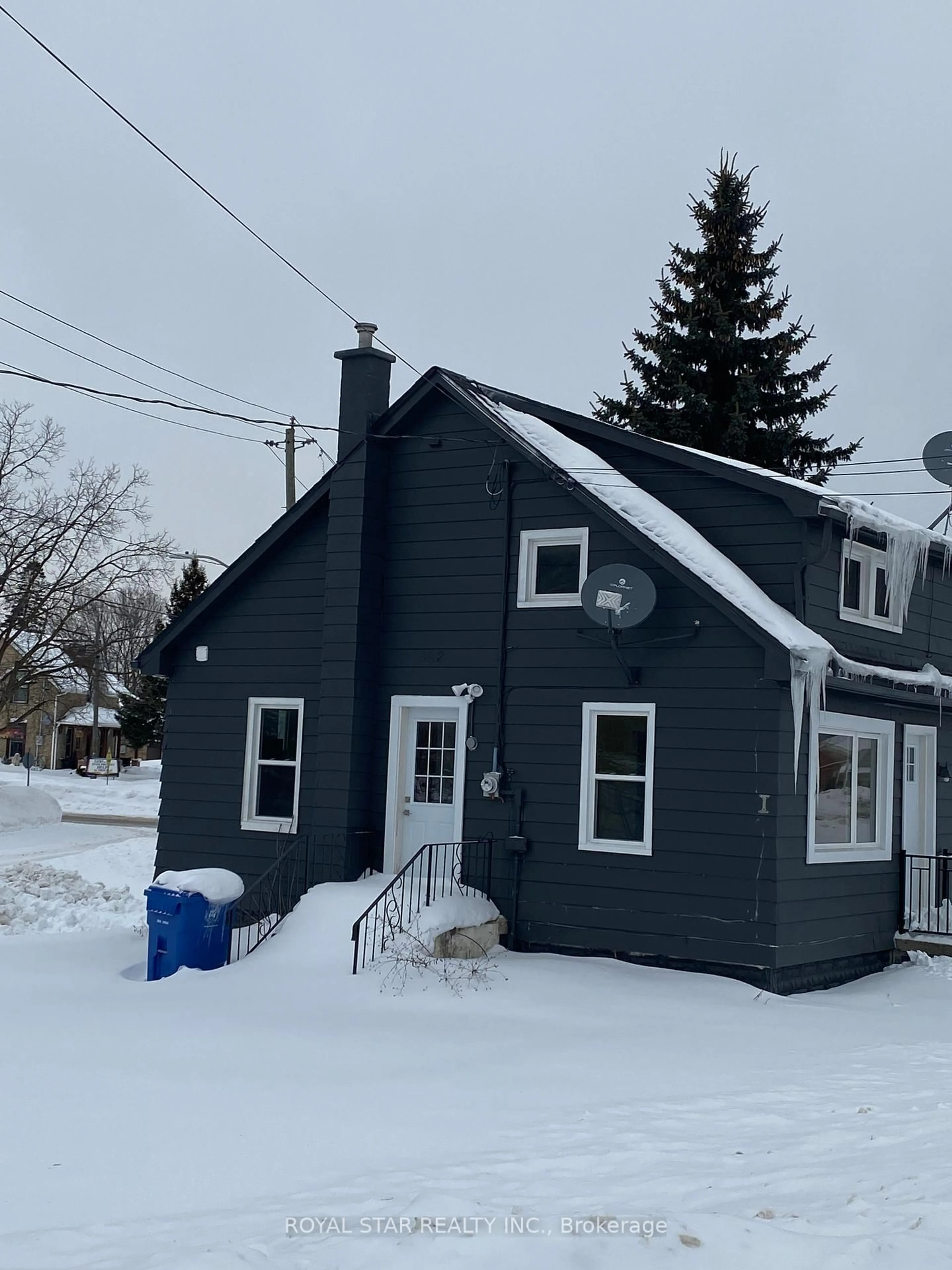 Unknown for 582 Garafraxa St, West Grey Ontario N0G 1R0