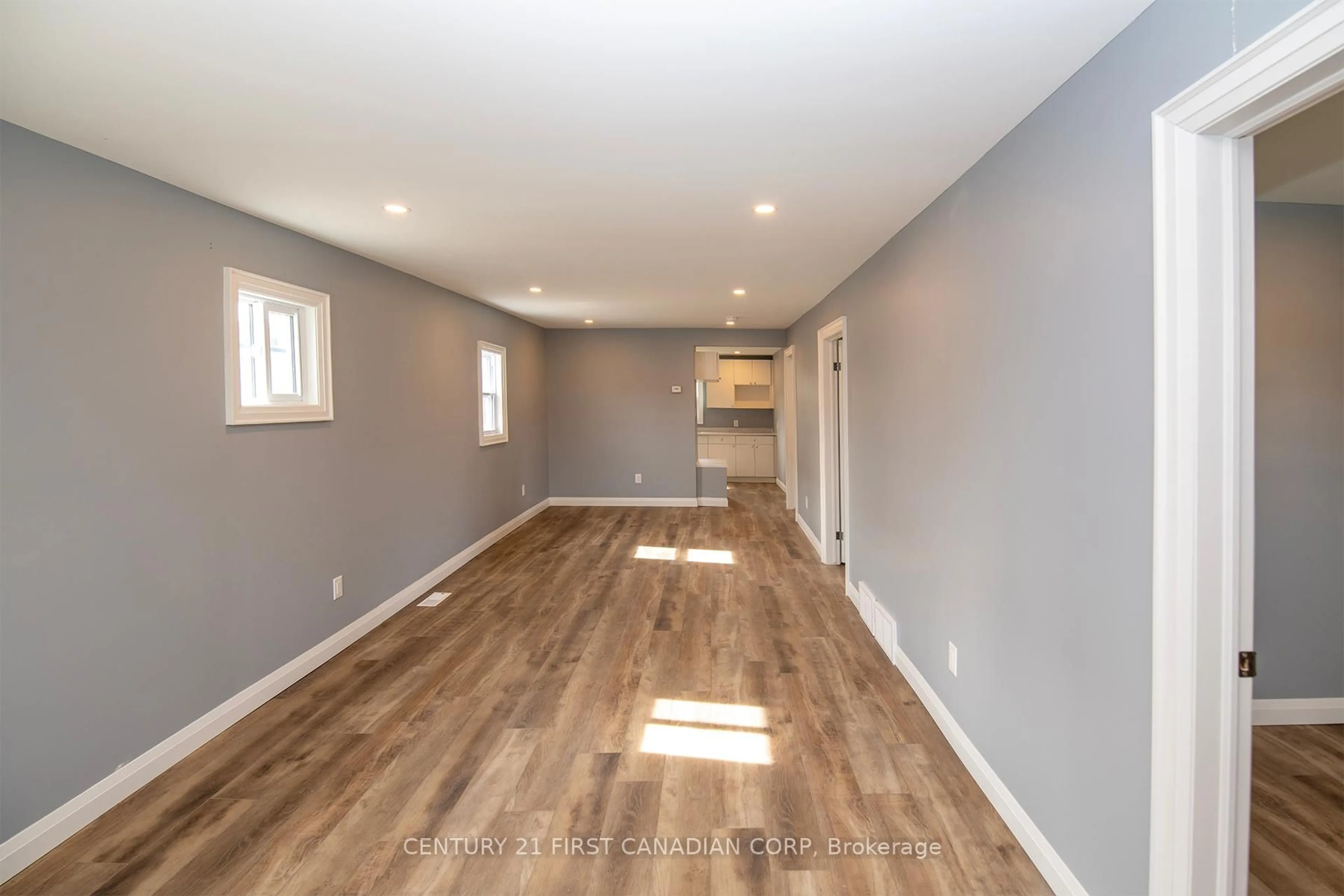 Unknown for 5 Briscoe St, London South Ontario N6J 1L7