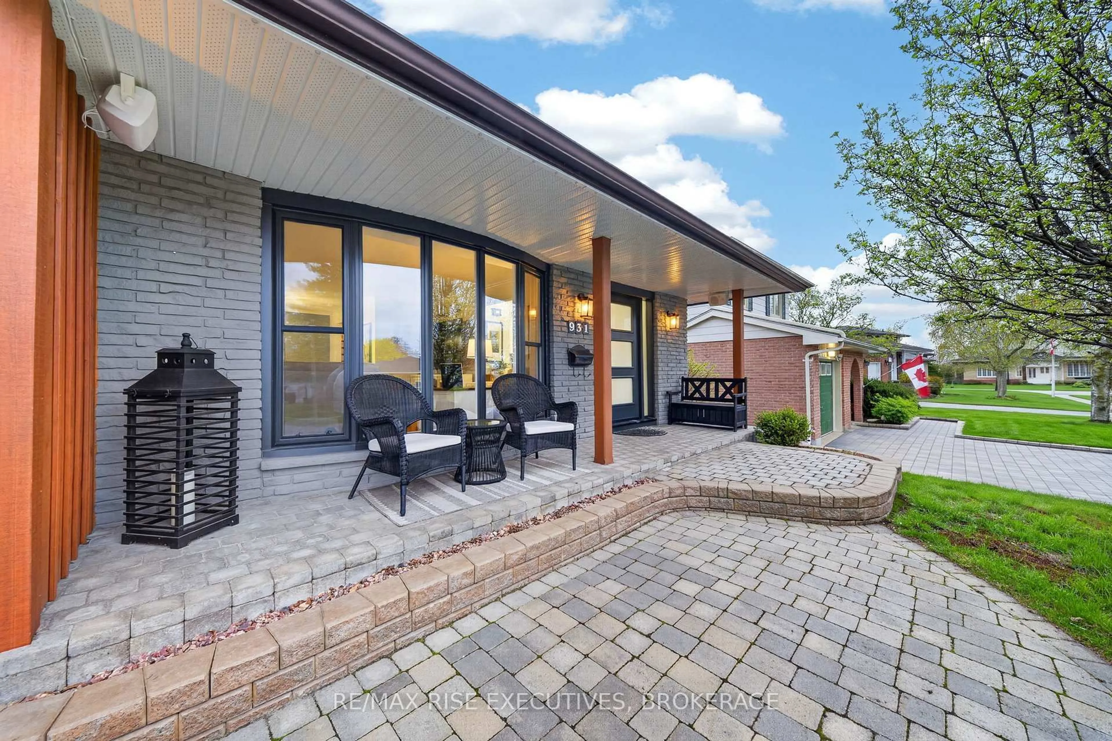 Home with brick exterior material, street for 931 Lincoln Dr, Kingston Ontario K7M 4Z3
