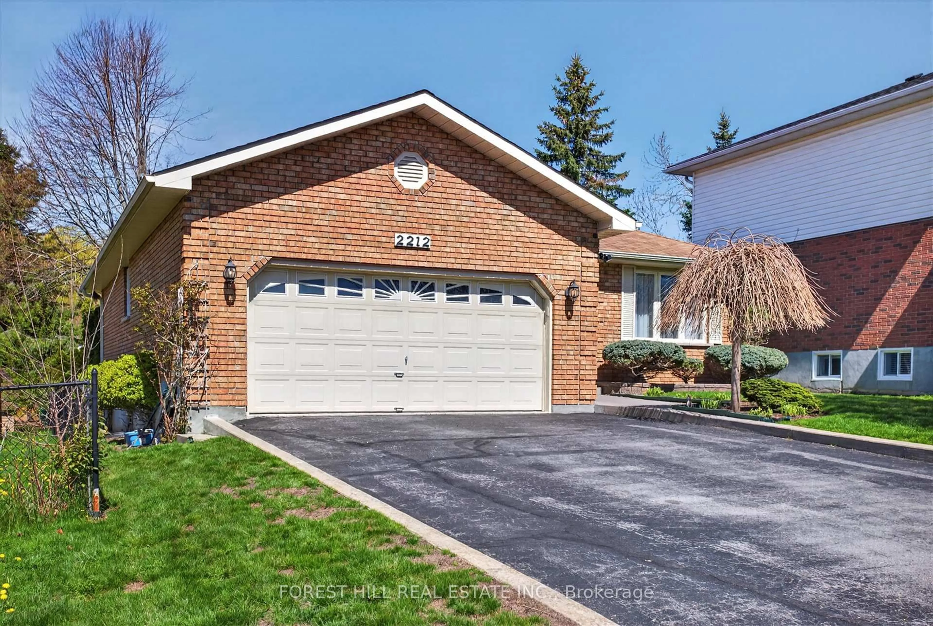 Home with brick exterior material, street for 2212 Lorraine Dr, Peterborough Ontario K9L 1X5