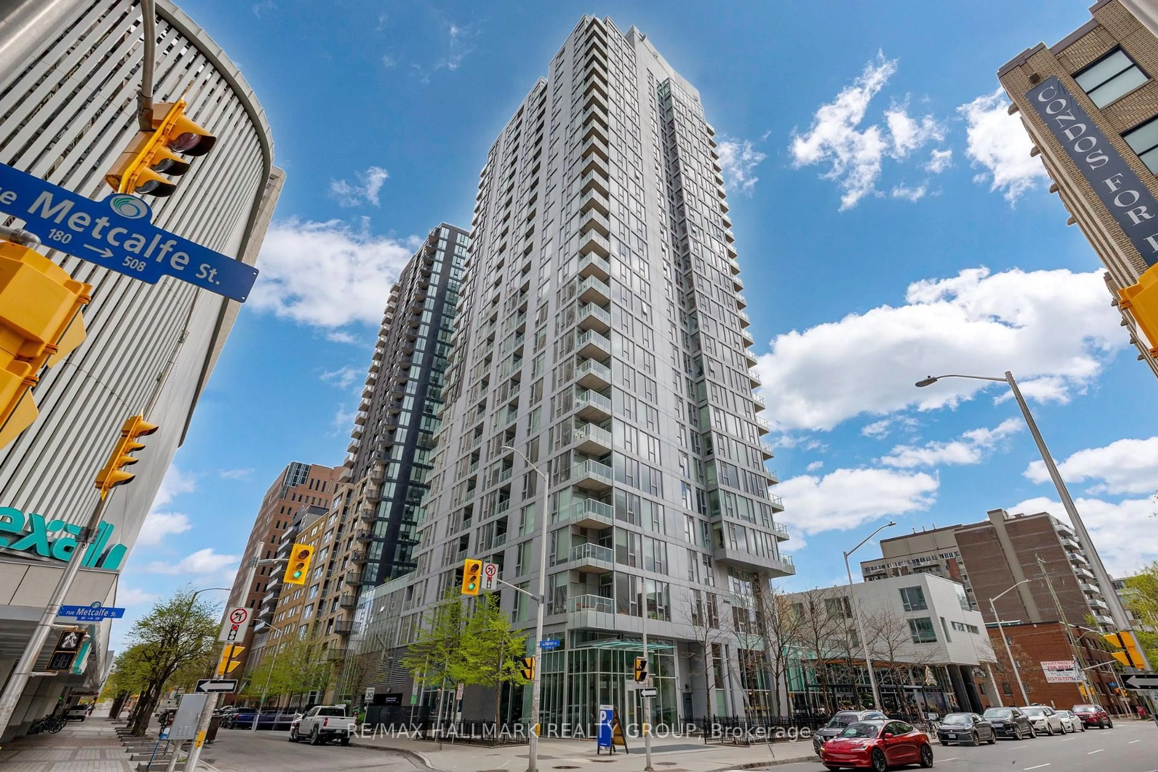 Patio, unknown for 179 METCALFE St #2304, Ottawa Ontario K1A 0W1