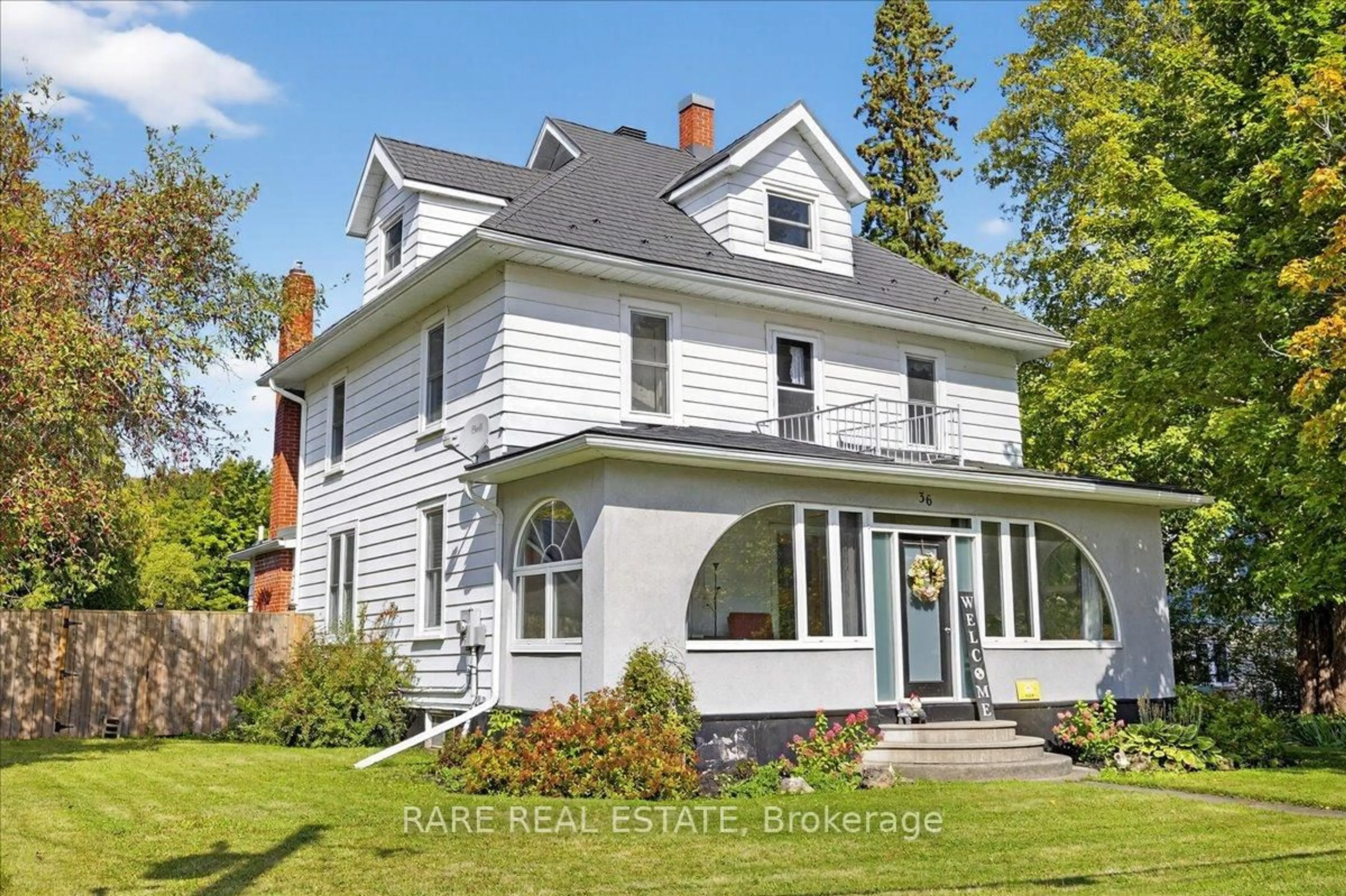 Home with vinyl exterior material, building for 36 Durham St, Grey Highlands Ontario N0C 1E0