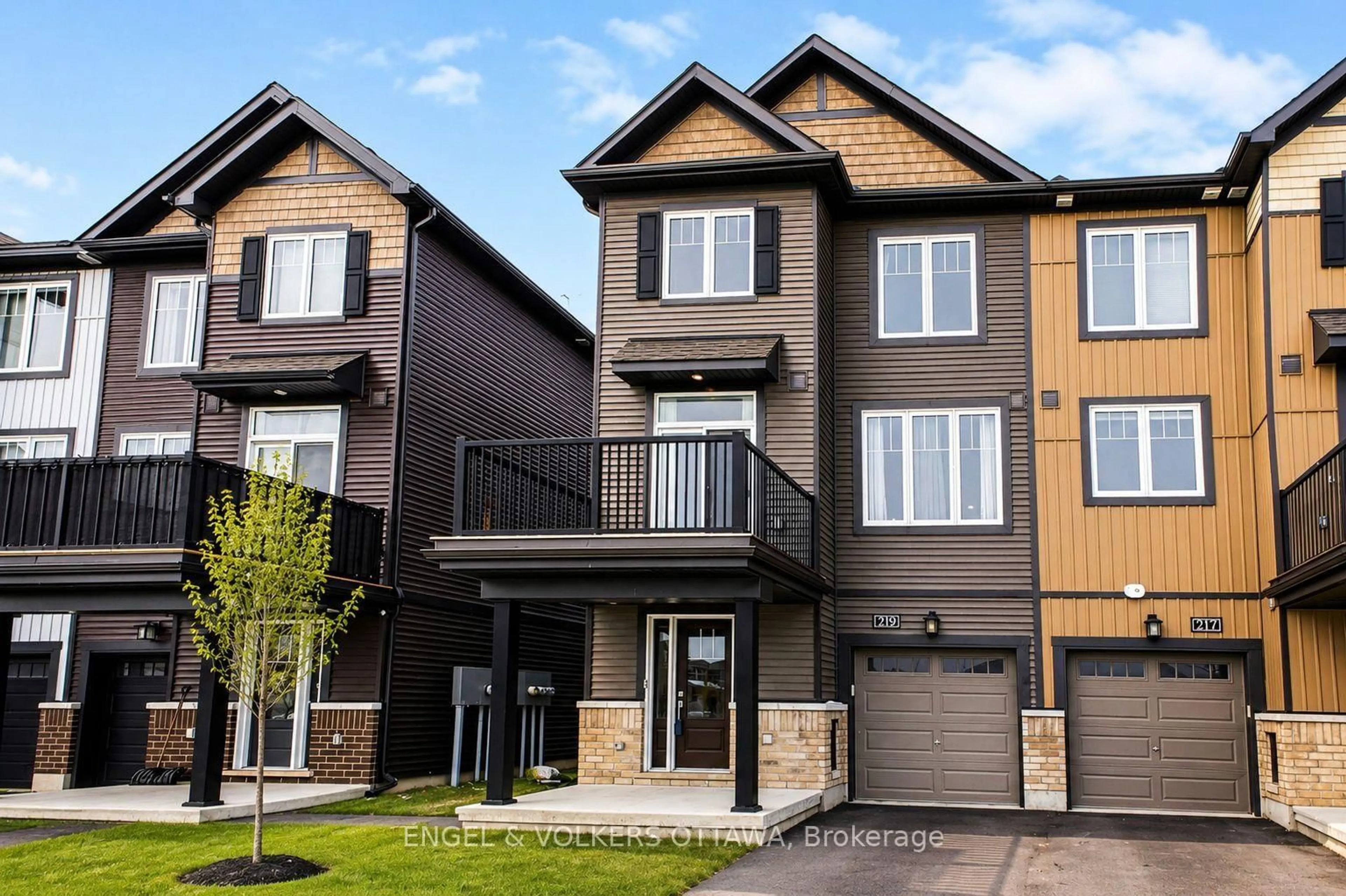 Home with brick exterior material, street for 219 Liebe Terr, Ottawa Ontario K2J 6R9