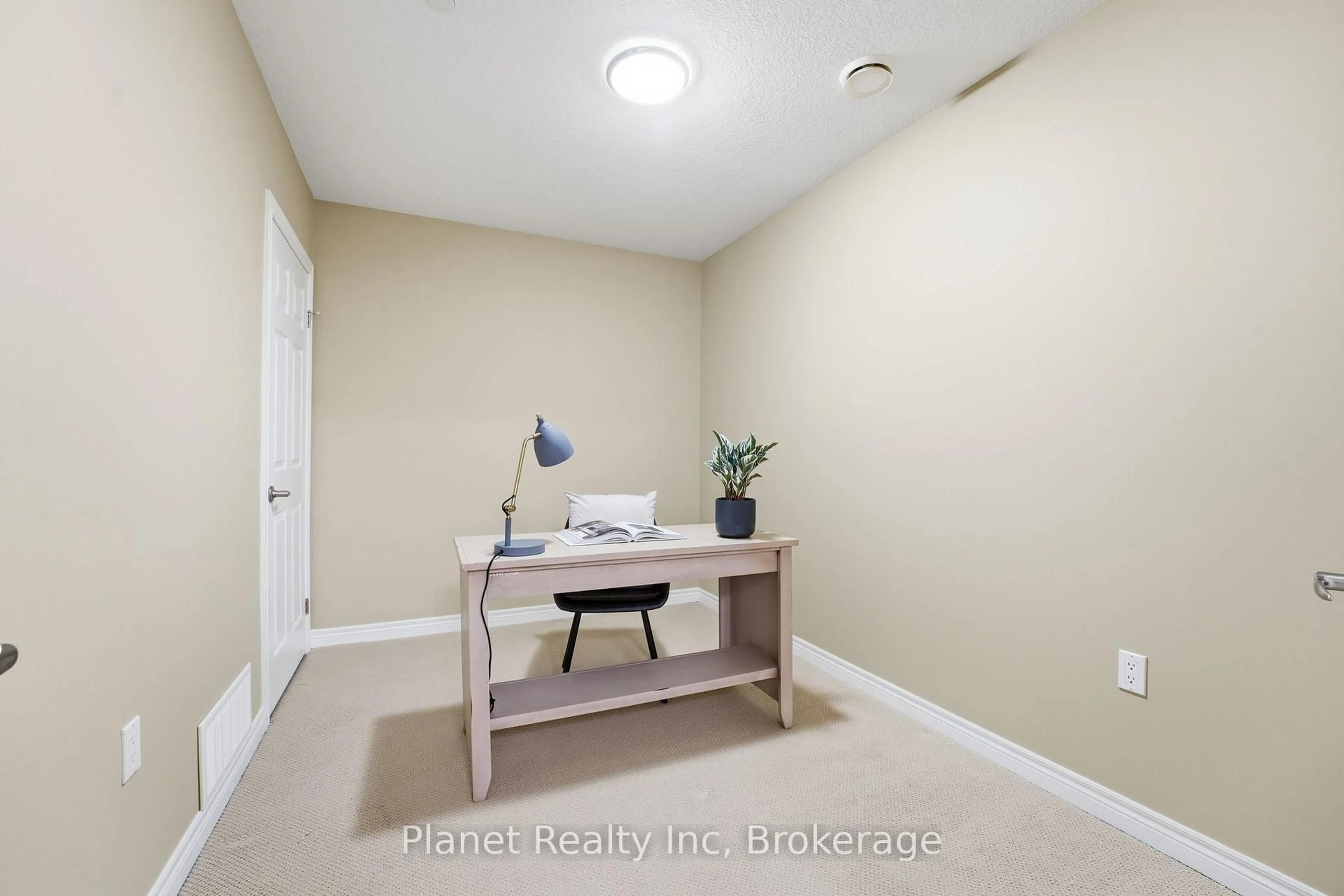 A pic of a room for 65 BAYBERRY Dr #C305, Guelph Ontario N1G 5K8