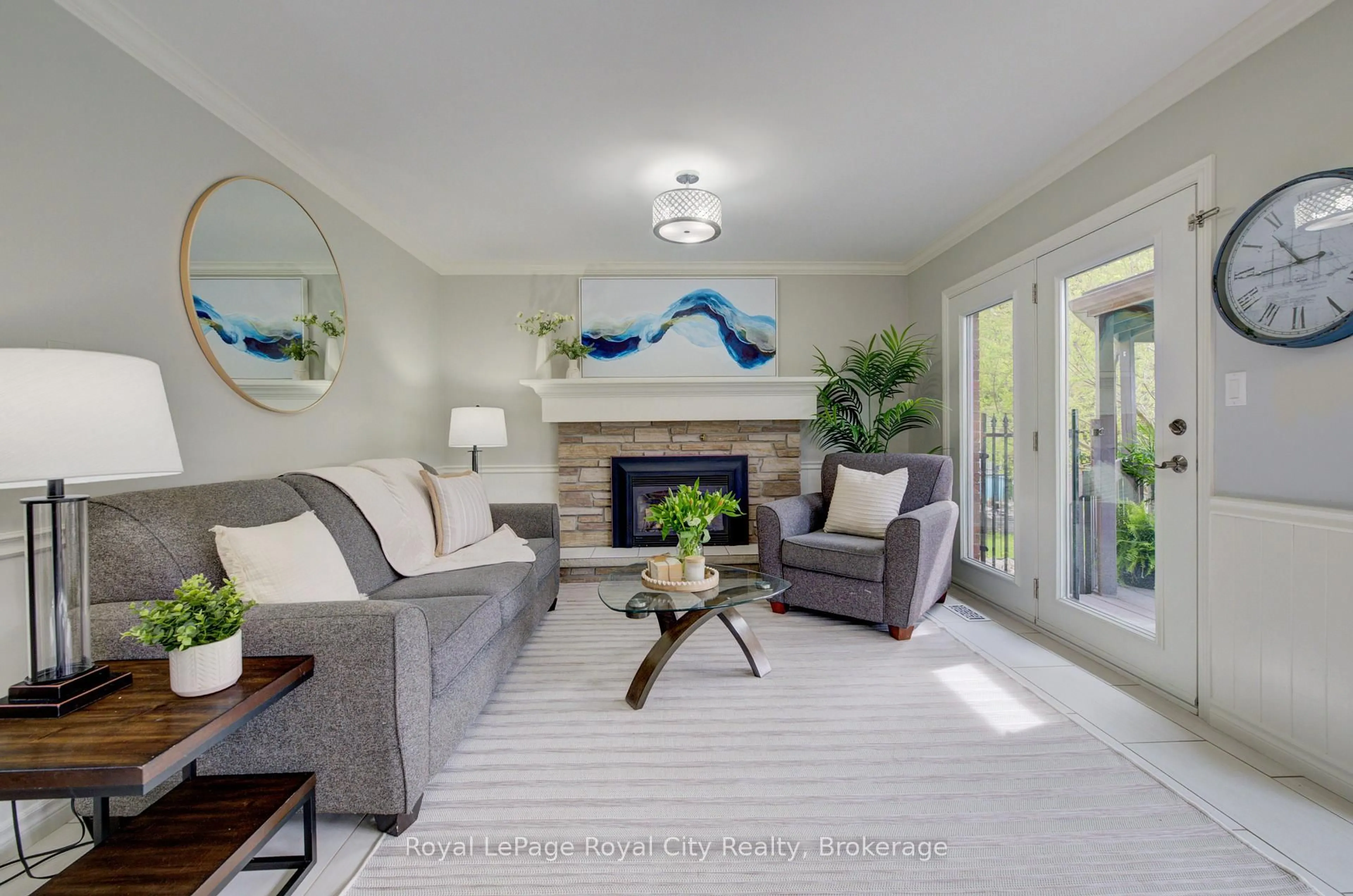 Living room with furniture, unknown for 15 Joann Cres, Centre Wellington Ontario N0B 1S0
