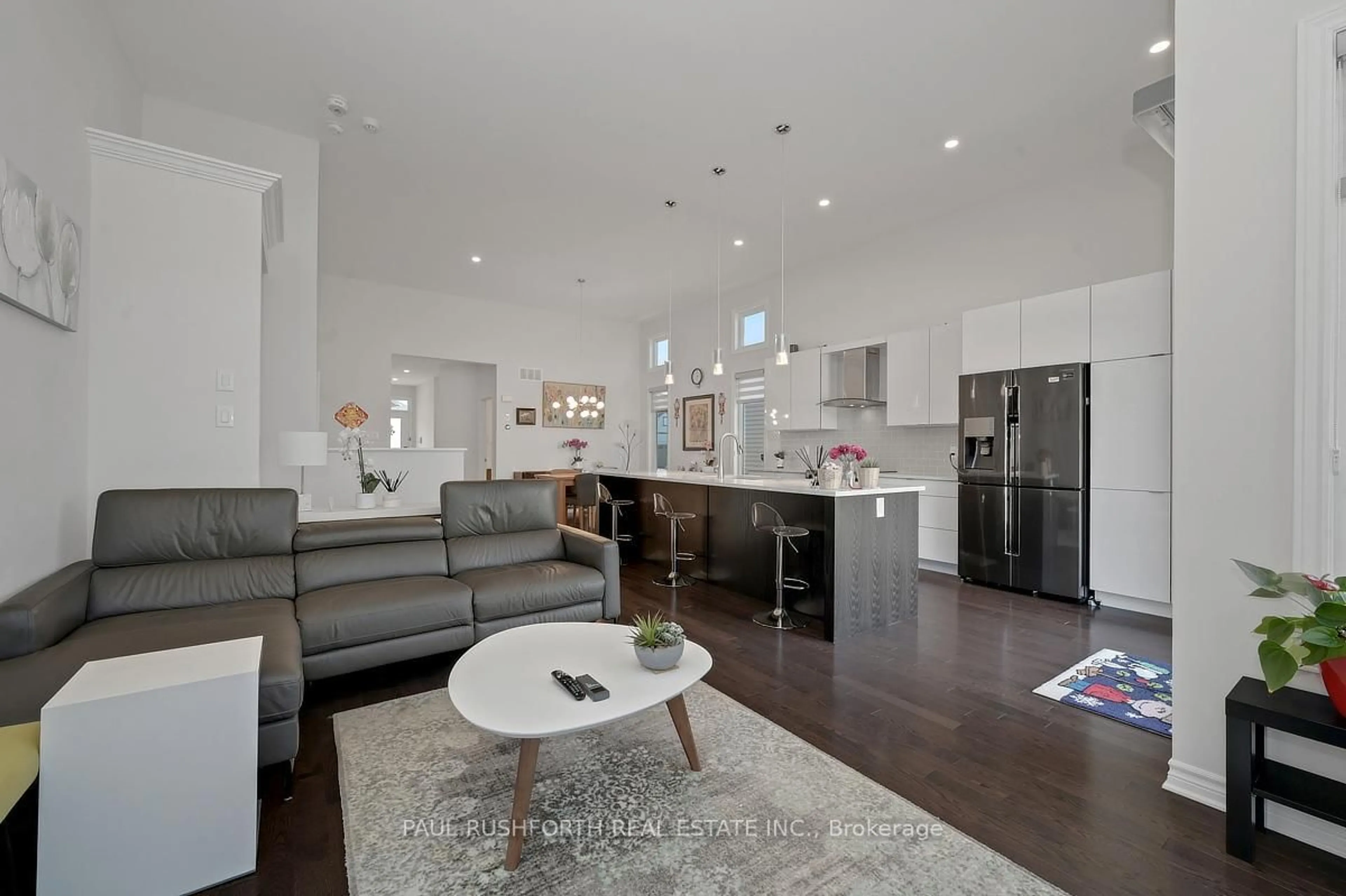 Open concept kitchen, unknown for 522 Ace St, Ottawa Ontario K2V 0E8