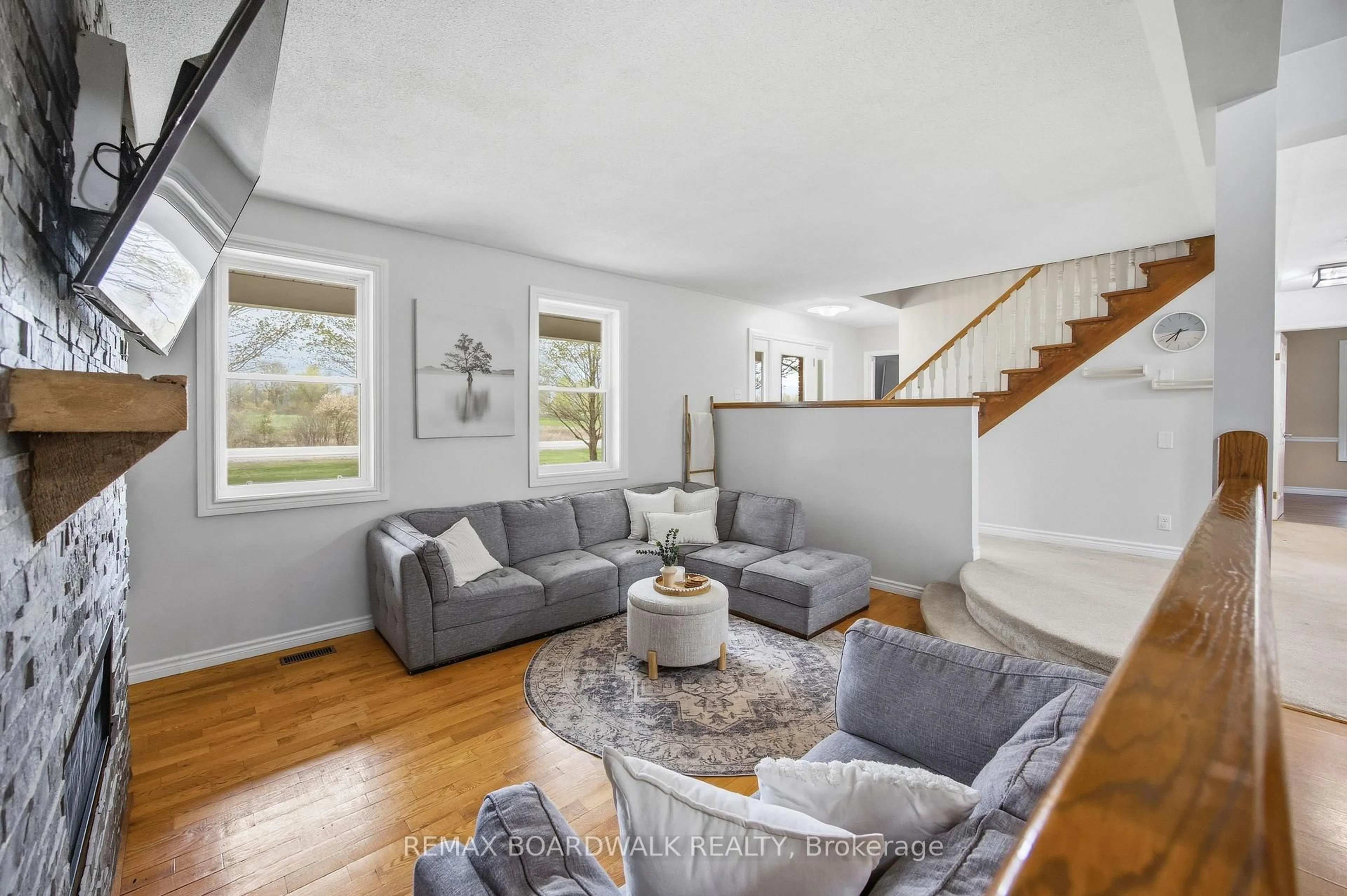Living room with furniture, unknown for 1903 Christie Lake Rd, Perth Ontario K7H 3C6