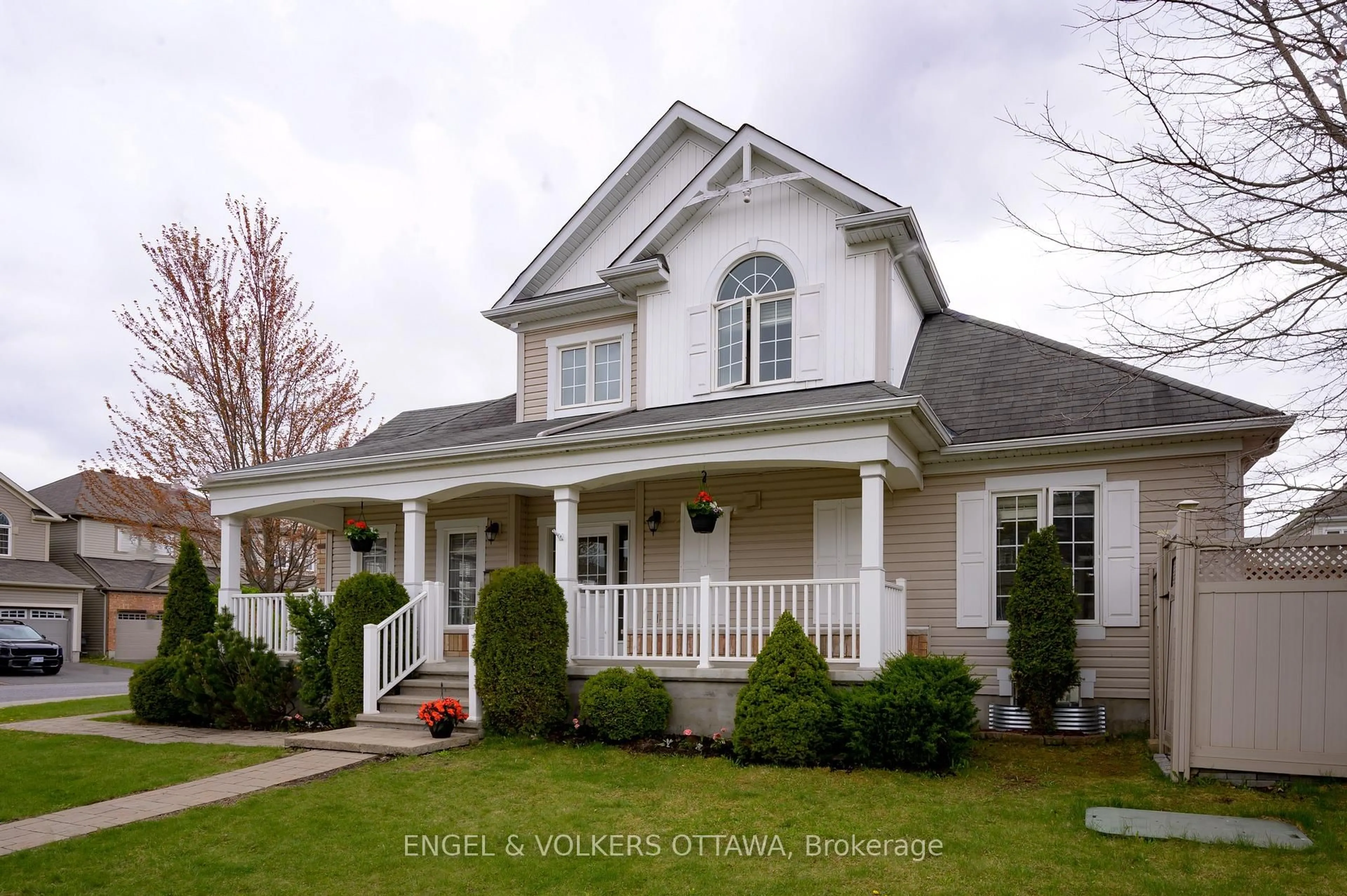 Home with vinyl exterior material, street for 106 Forest Water Way, Ottawa Ontario K2J 3V3