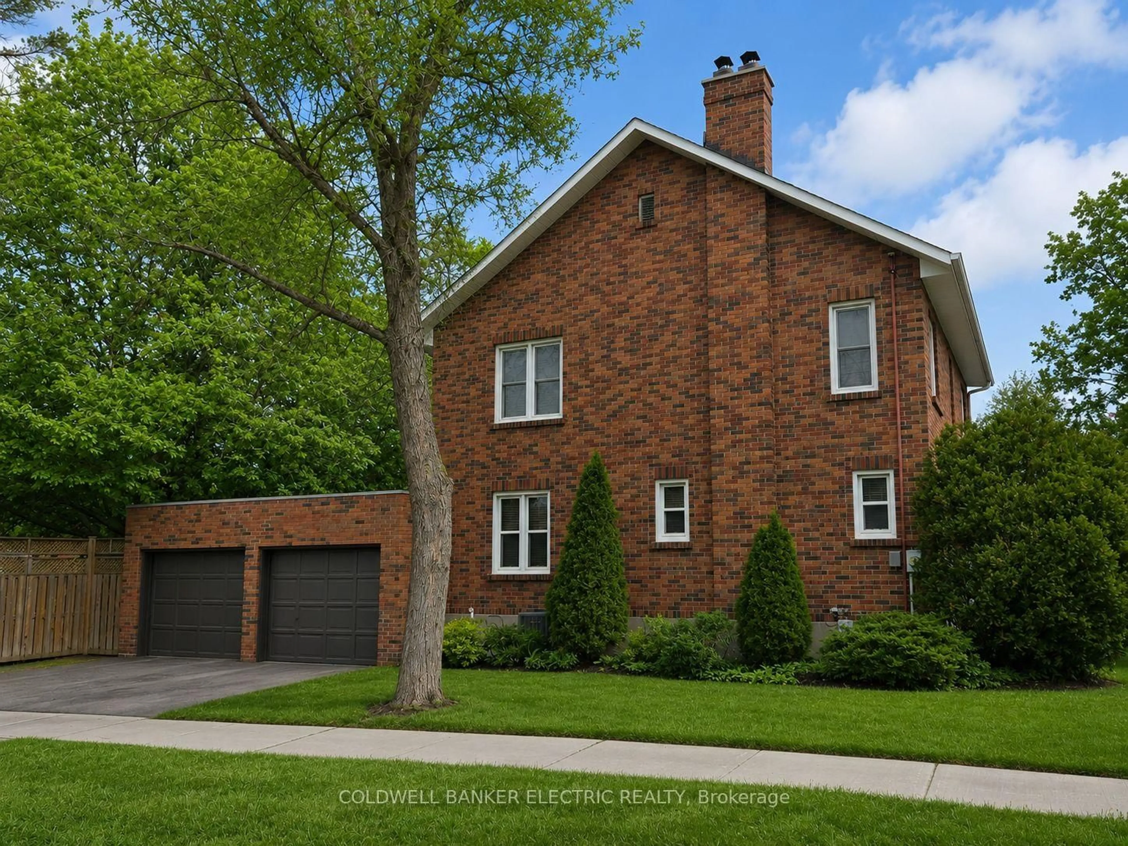 Home with brick exterior material, street for 230 Geraldine Ave, Peterborough Ontario K9H 4T9