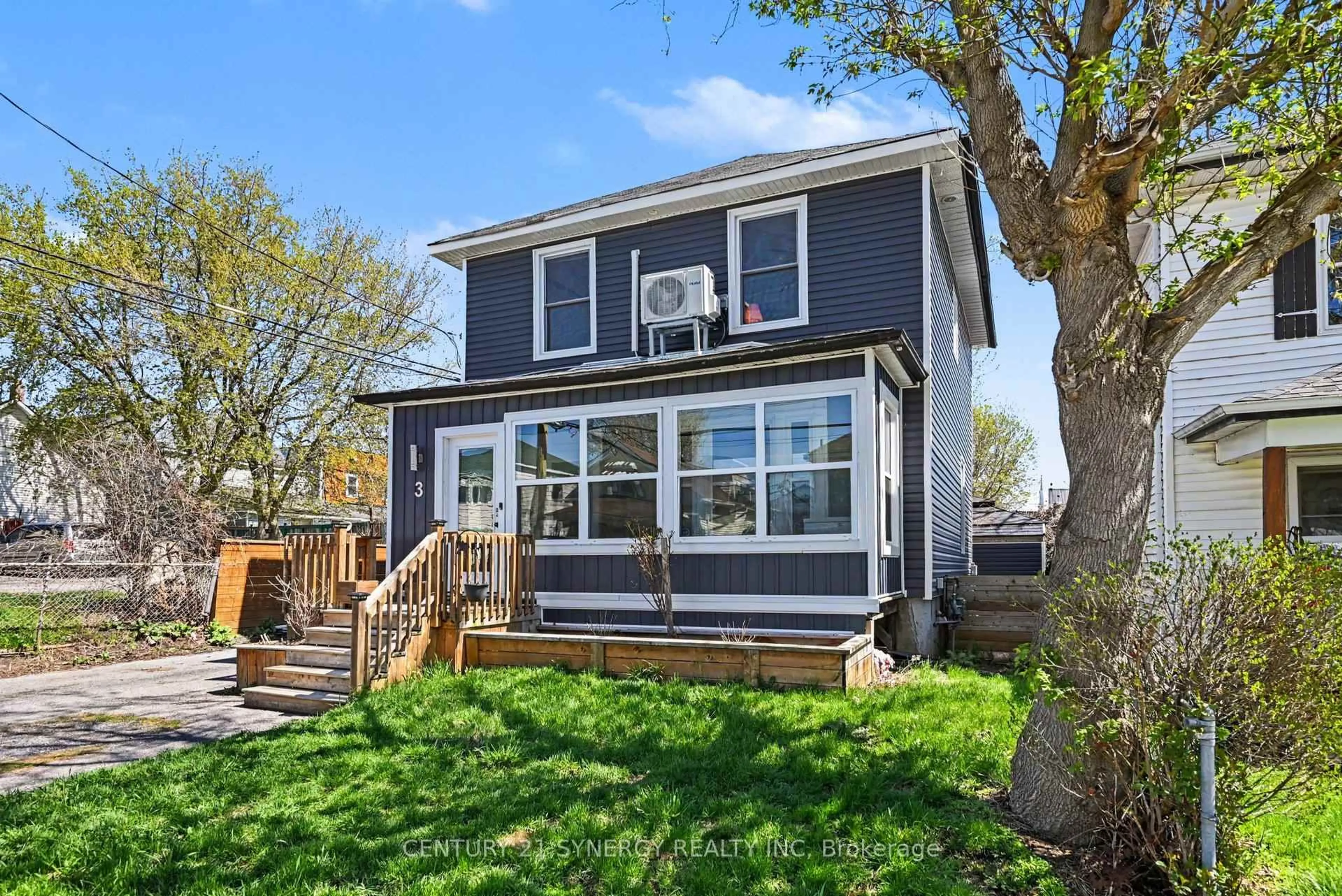Home with vinyl exterior material, street for 3 Bergin Ave, Cornwall Ontario K6H 3Y7