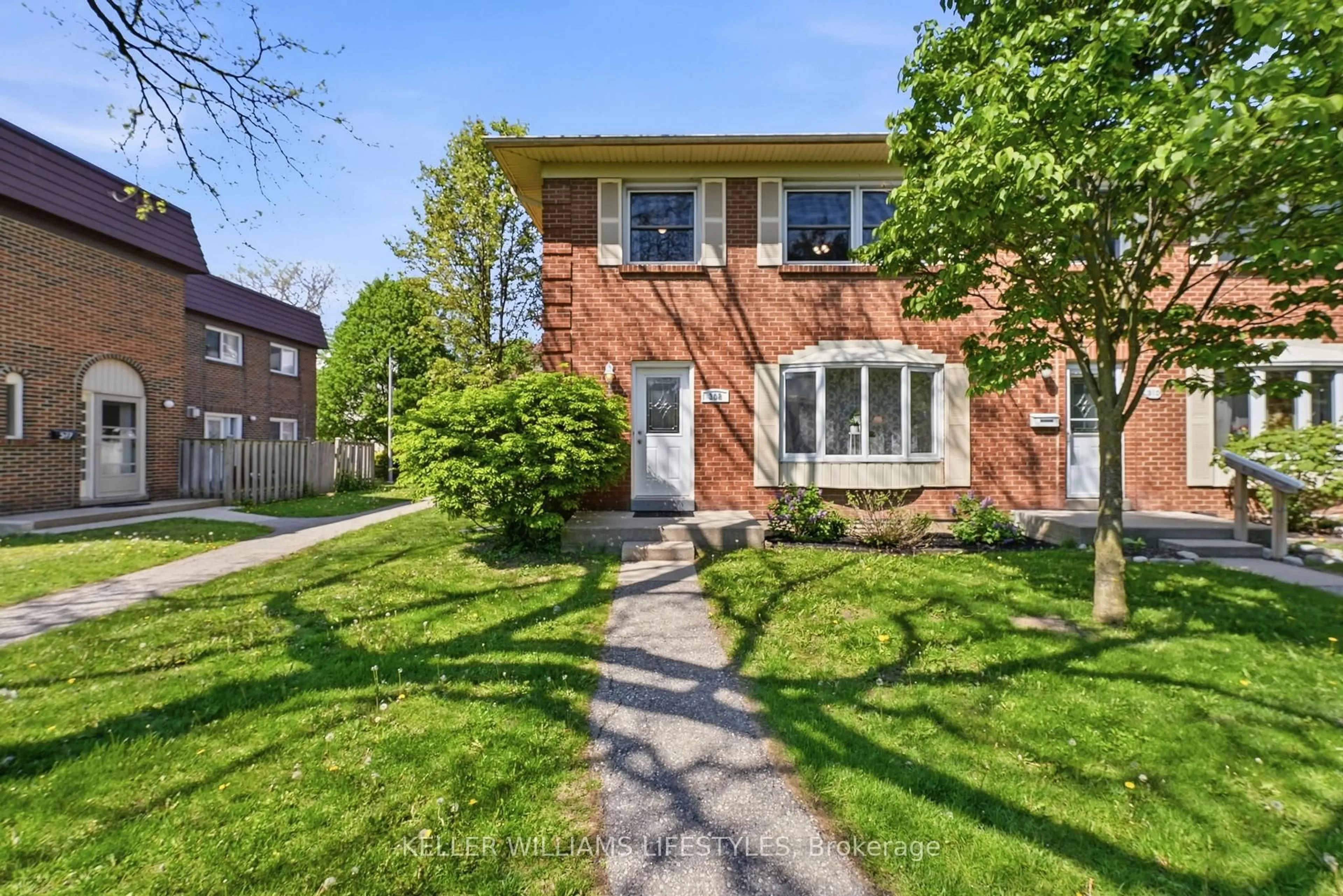 Home with brick exterior material, street for 308 HOMESTEAD Crt, London North Ontario N6G 2E9