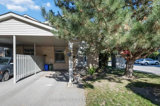 141 Condor Crt #72, London East 4