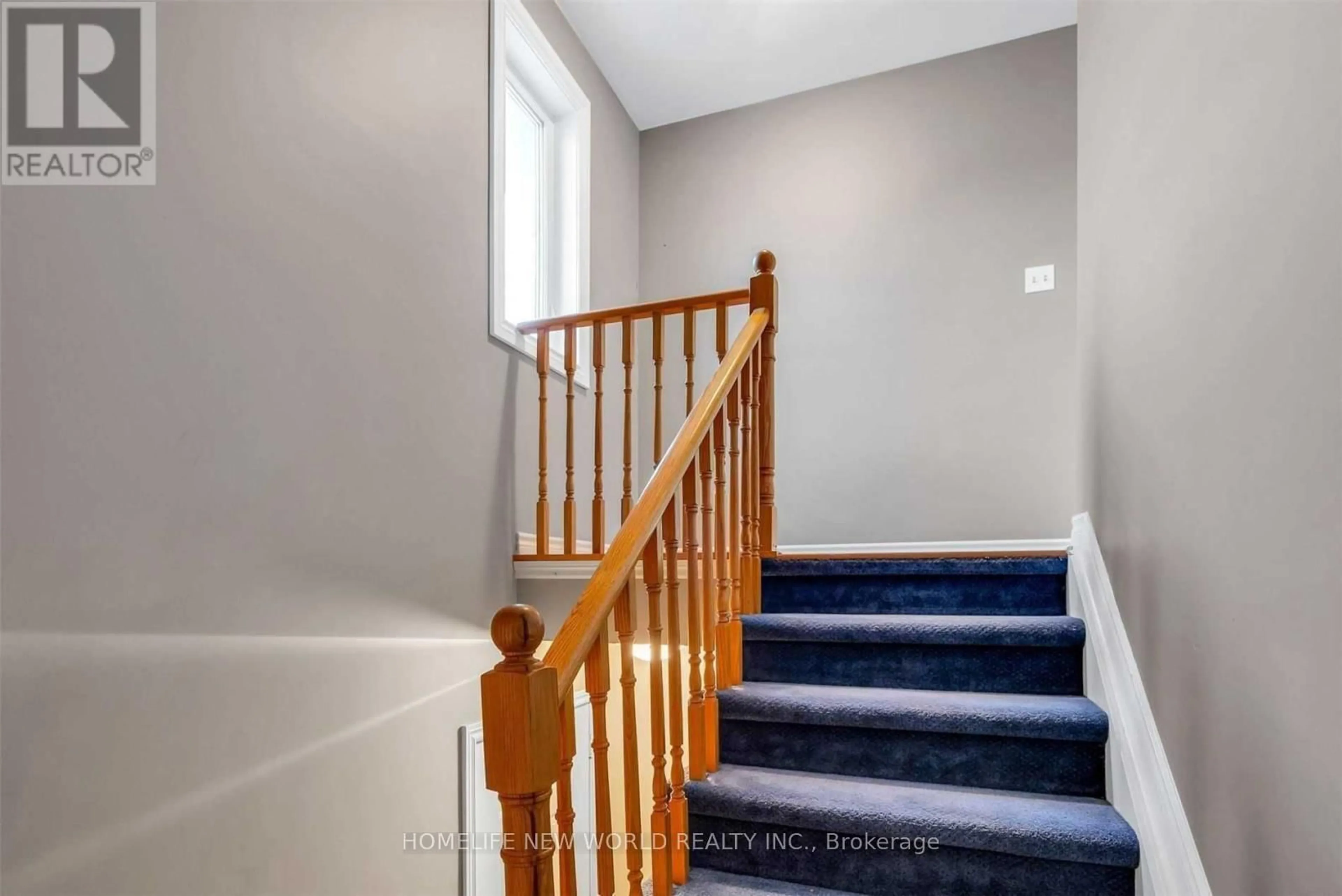 Stairs for 101 Marisa Lane #8, Cobourg Ontario K9A 5N6