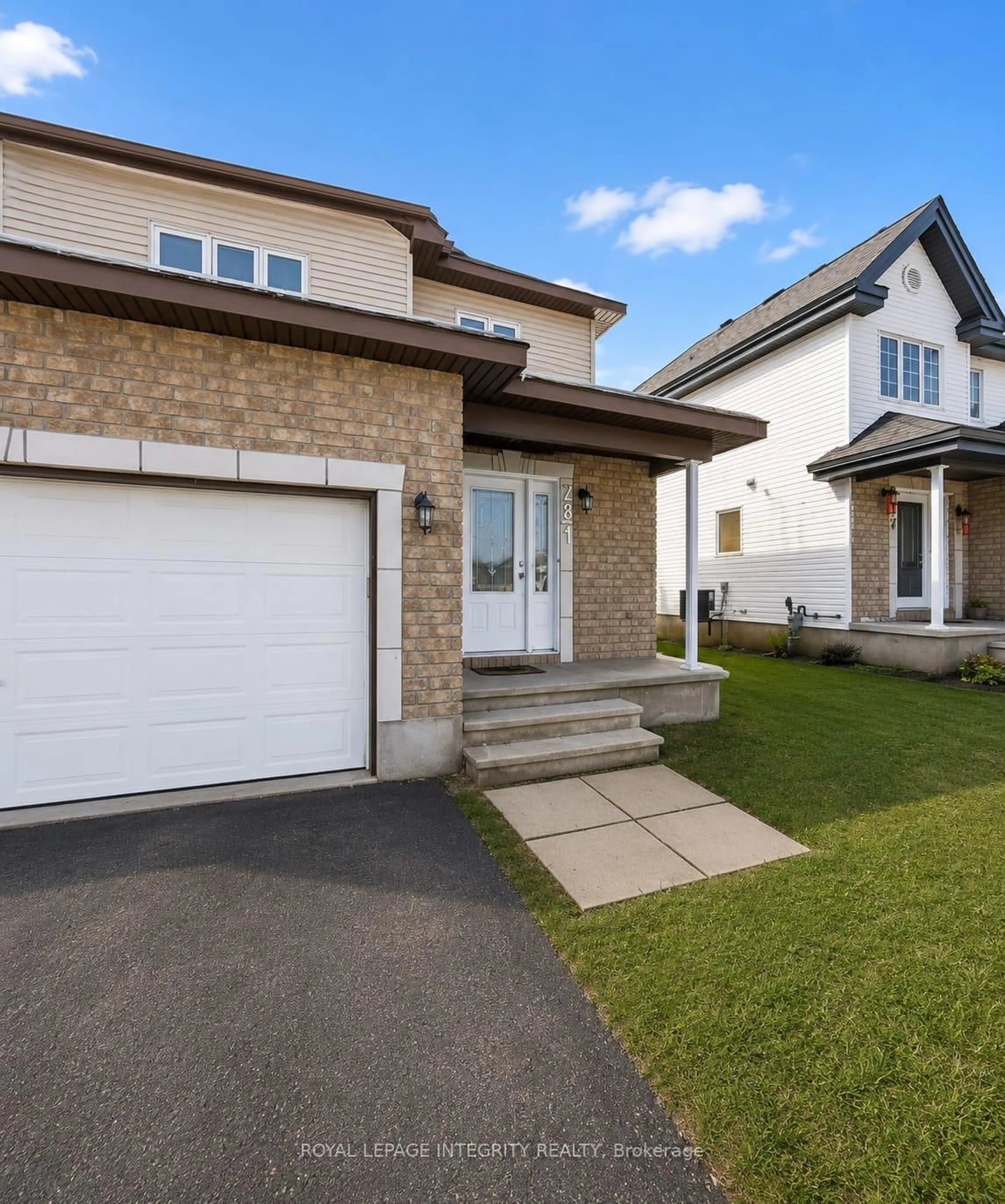 Home with vinyl exterior material, street for 281 Sterling Ave, Clarence-Rockland Ontario K4K 0H9