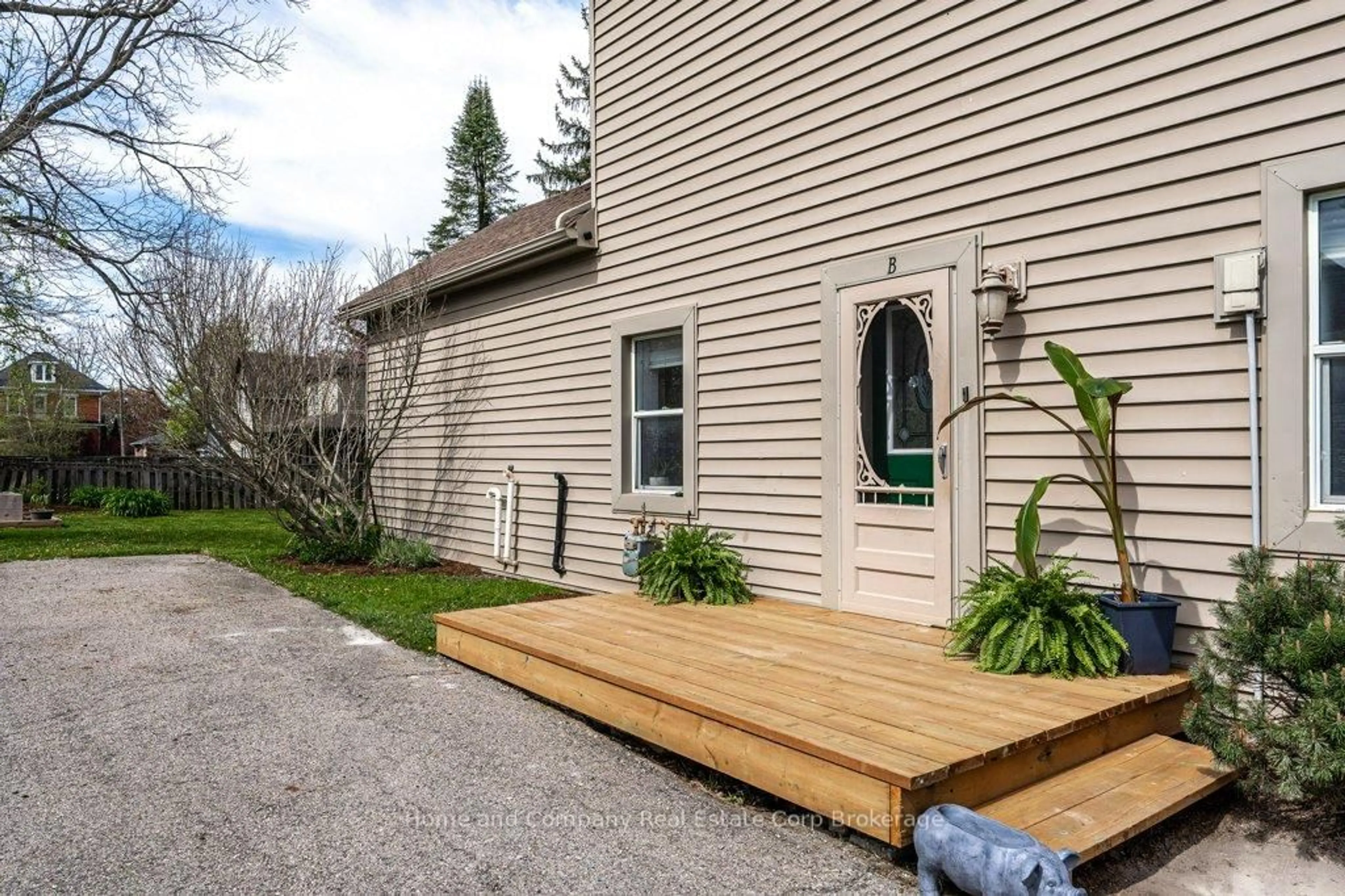 Patio, street for 74 Quebec St, West Perth Ontario N0K 1N0