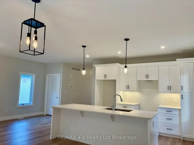 41 Cash Cres, Ingersoll 3