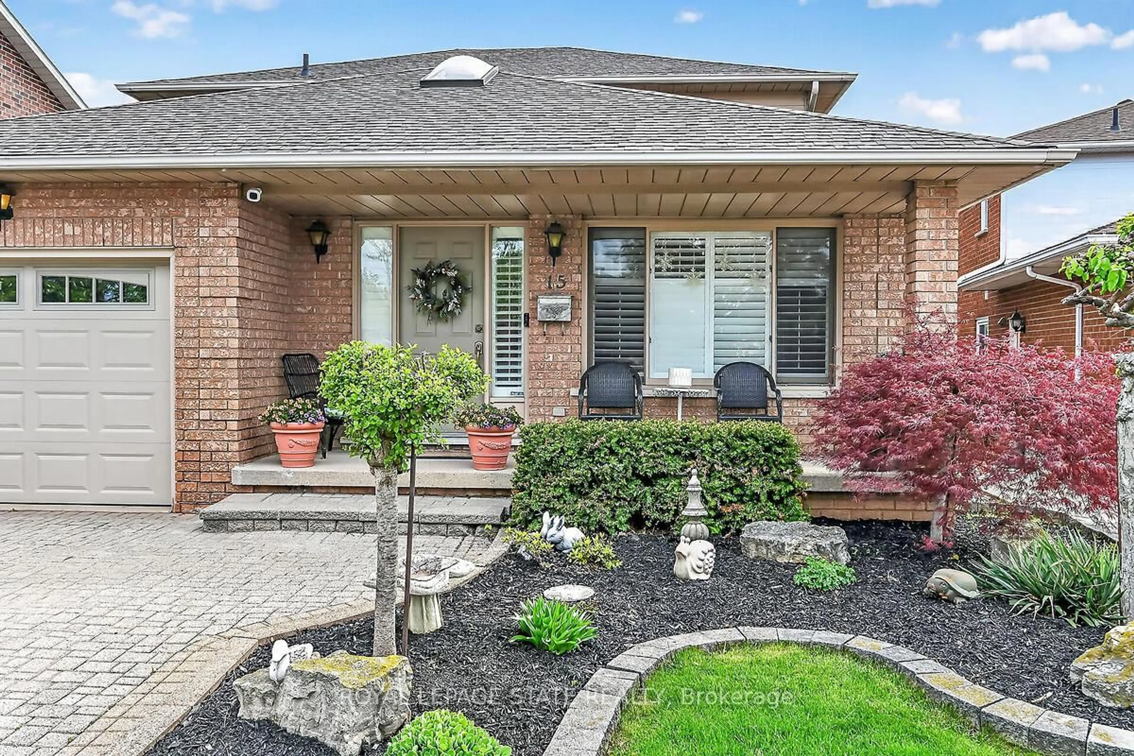 Home with brick exterior material, street for 15 Gabriele Crt, Hamilton Ontario L8G 5C4
