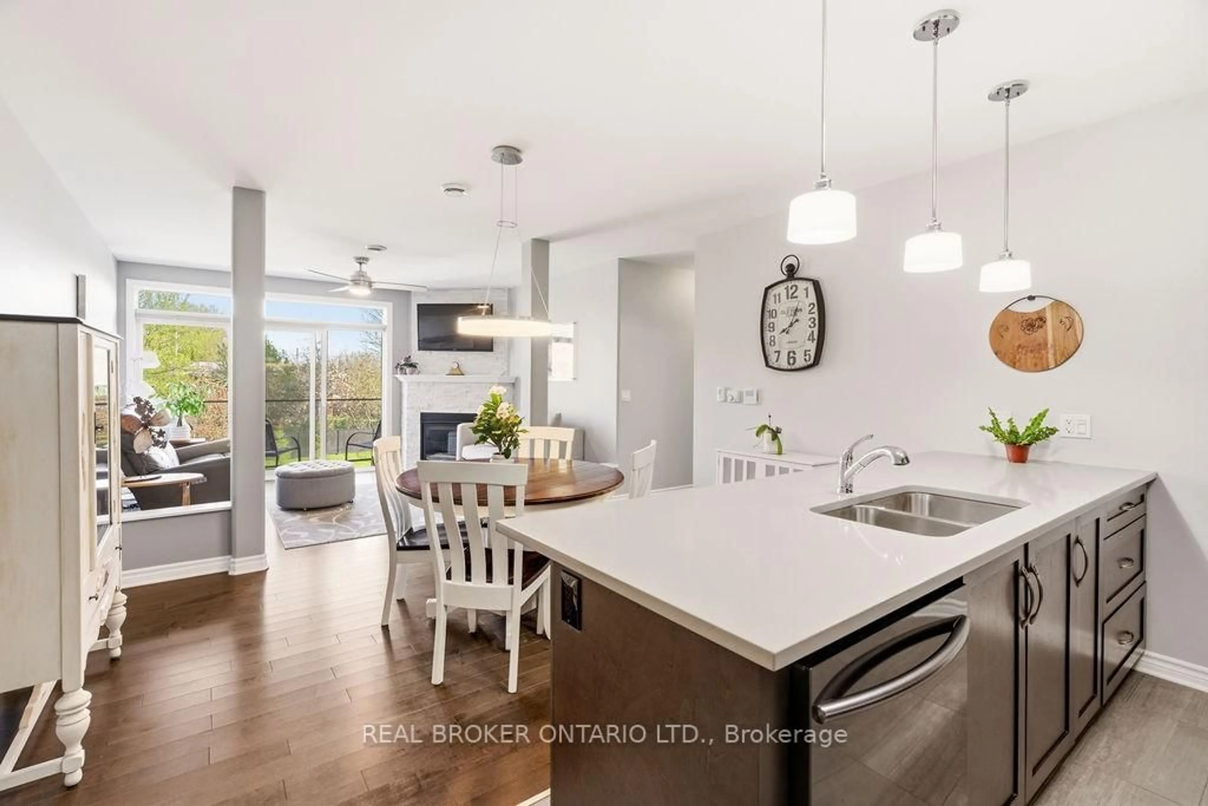 Open concept kitchen, unknown for 200 Equinox Dr #206, Russell Ontario K6A 2R2