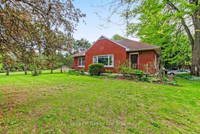 2642 ON-3 Highway, Norfolk 5