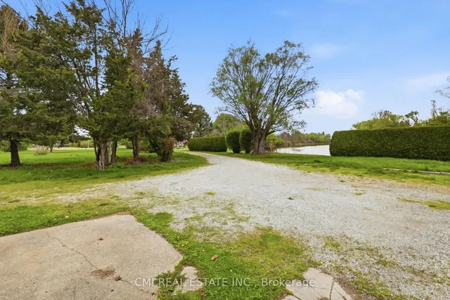 7526 Grande River Line, Chatham-Kent 3
