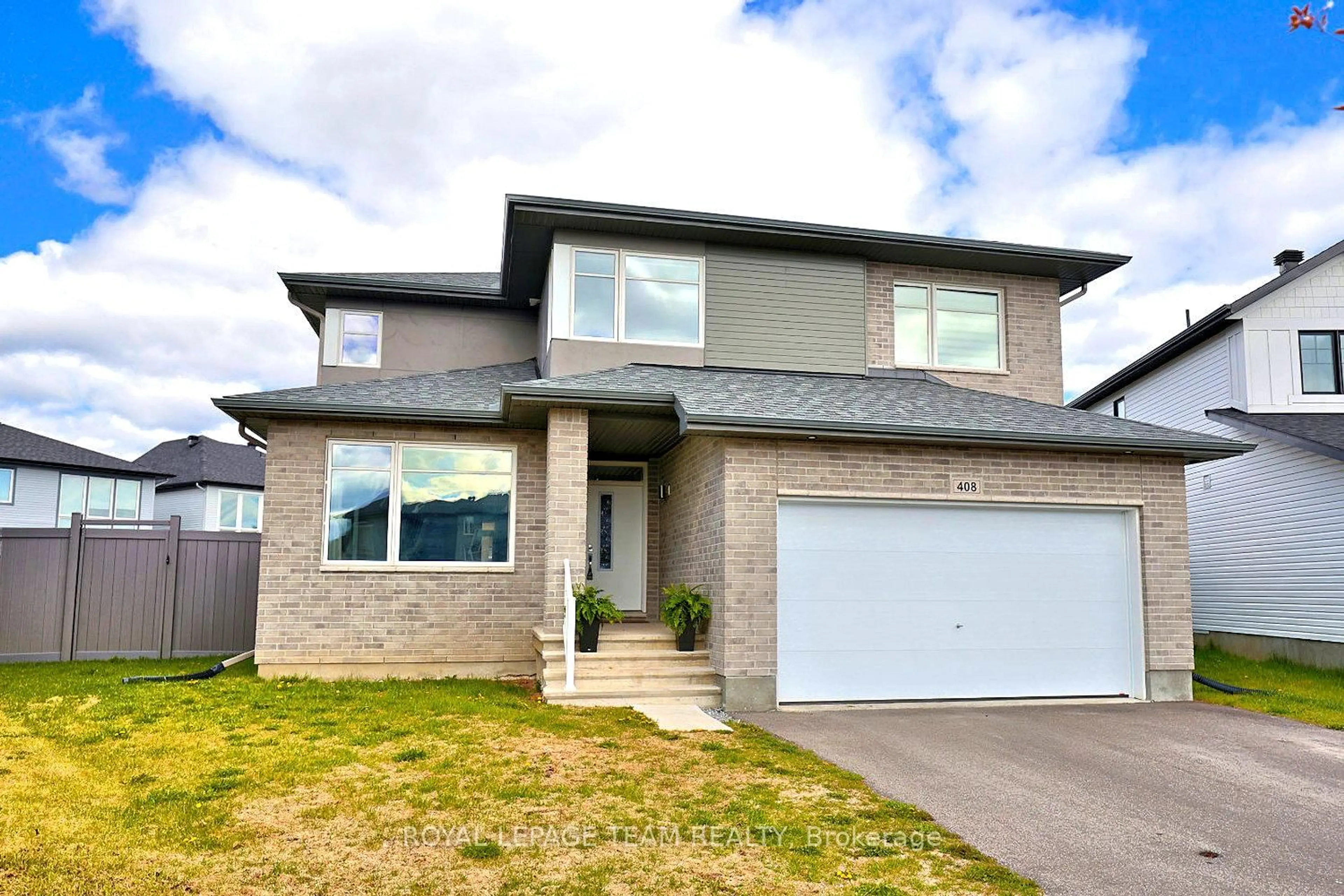 Home with brick exterior material, street for 408 Gidran Circ, Ottawa Ontario K2V 0P5