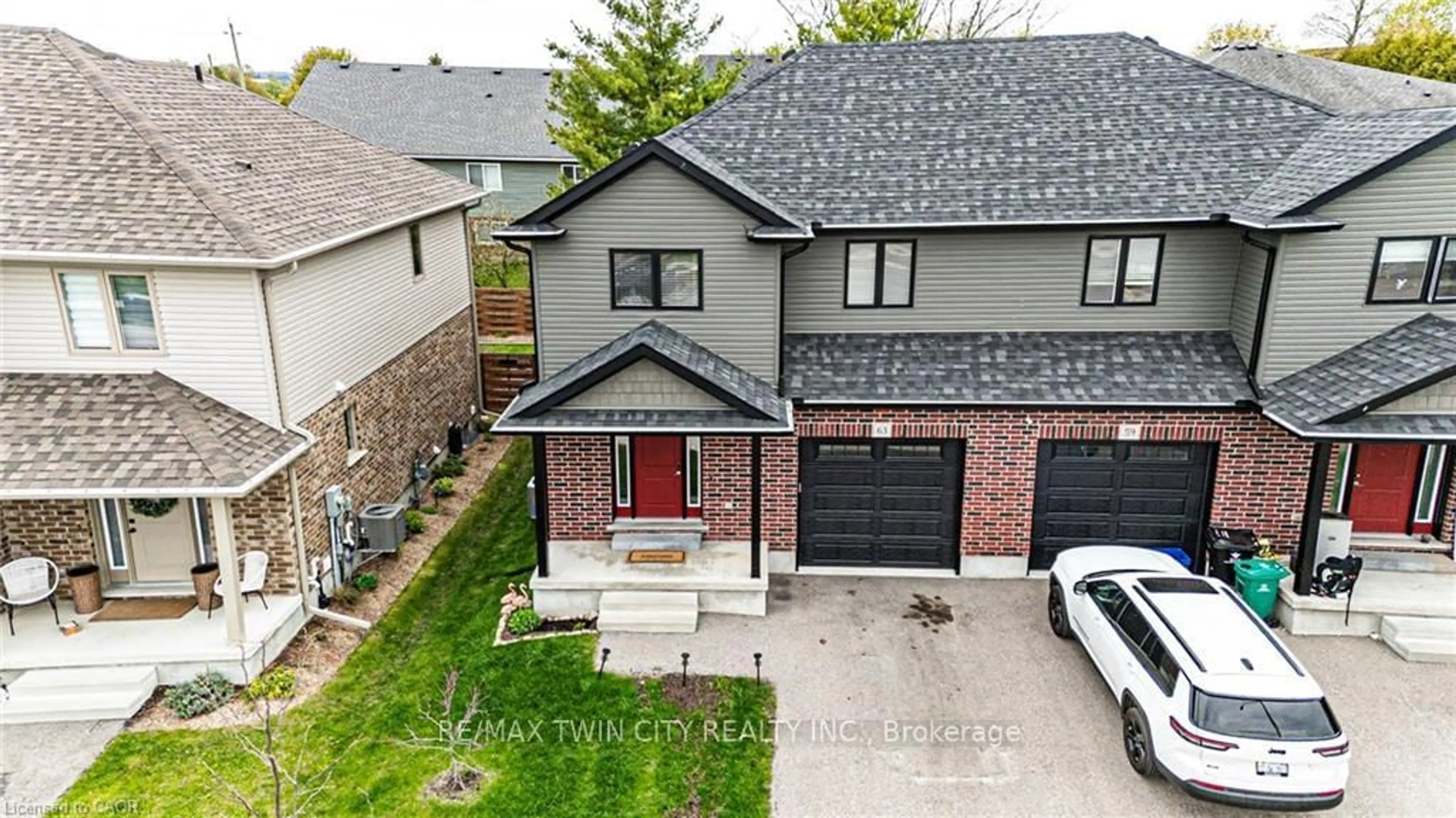 A pic from outside/outdoor area/front of a property/back of a property/a pic from drone, street for 63 CRAB APPLE Crt, Wellesley Ontario N0B 2T0