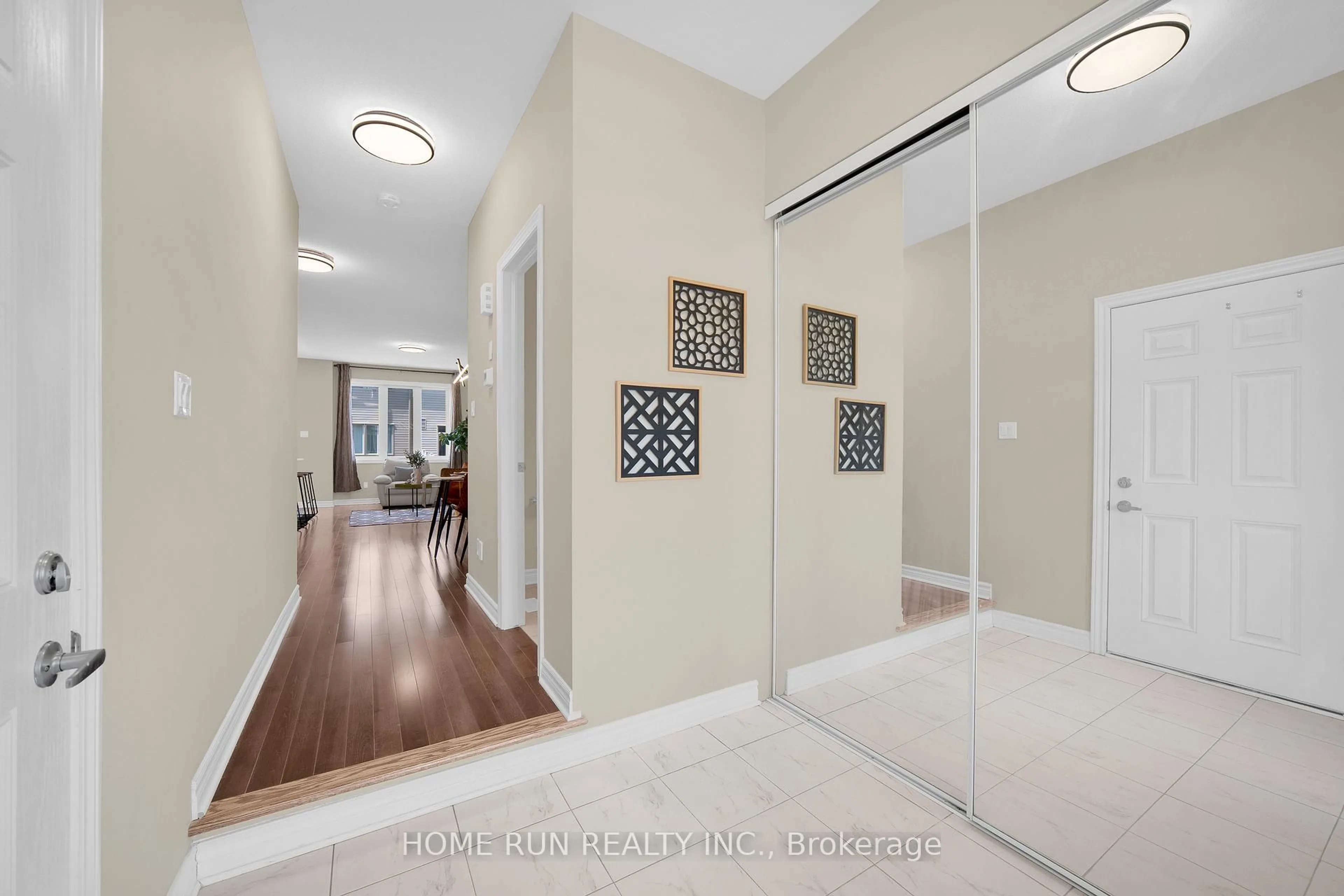 Unknown for 818 Clarity Ave, Nepean Ontario K2J 6L9