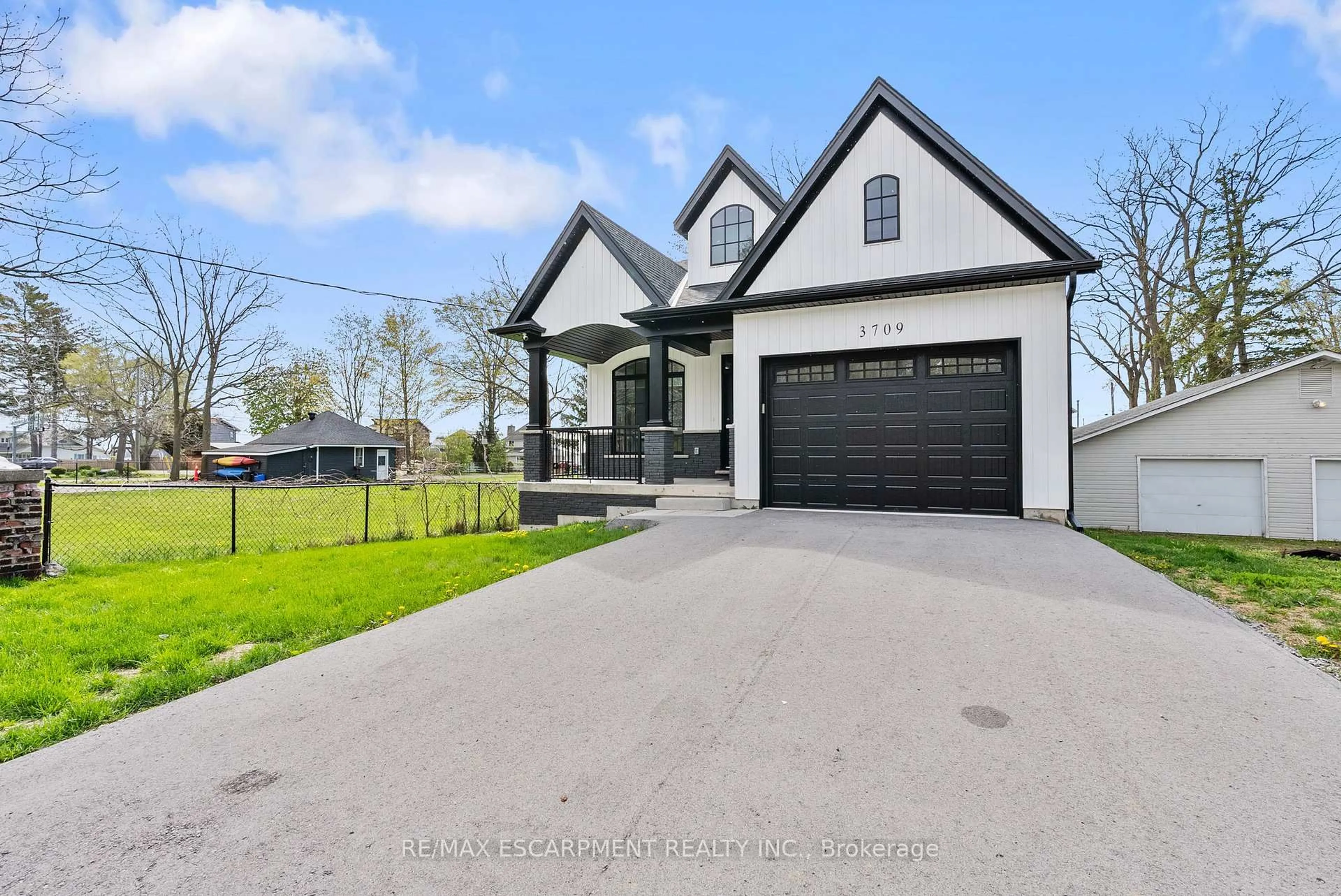 Unknown for 3709 Ryan Ave, Fort Erie Ontario L0S 1B0
