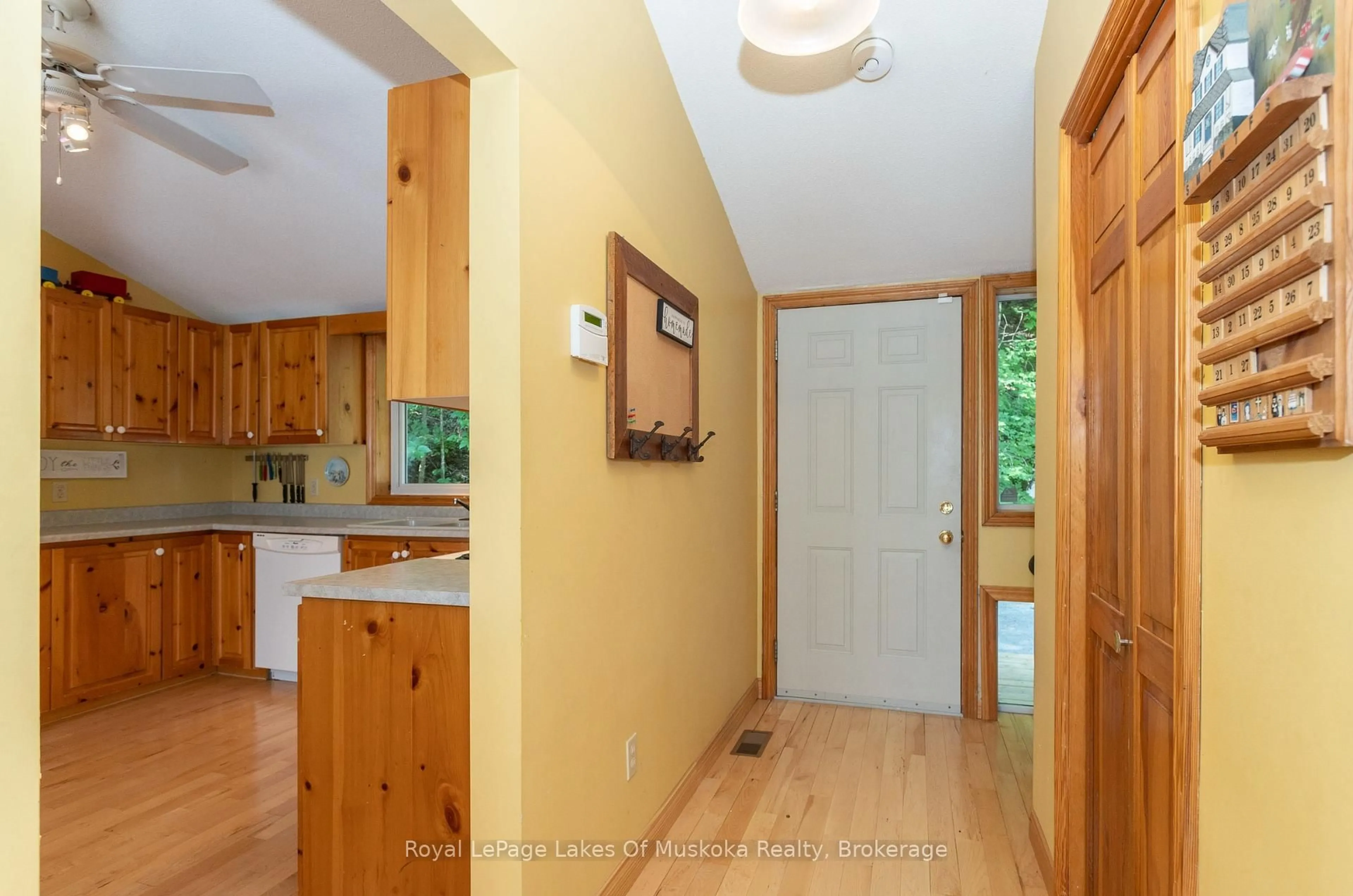 Unknown for 1078 Owls Court Lane, Lake of Bays Ontario P1H 2J3