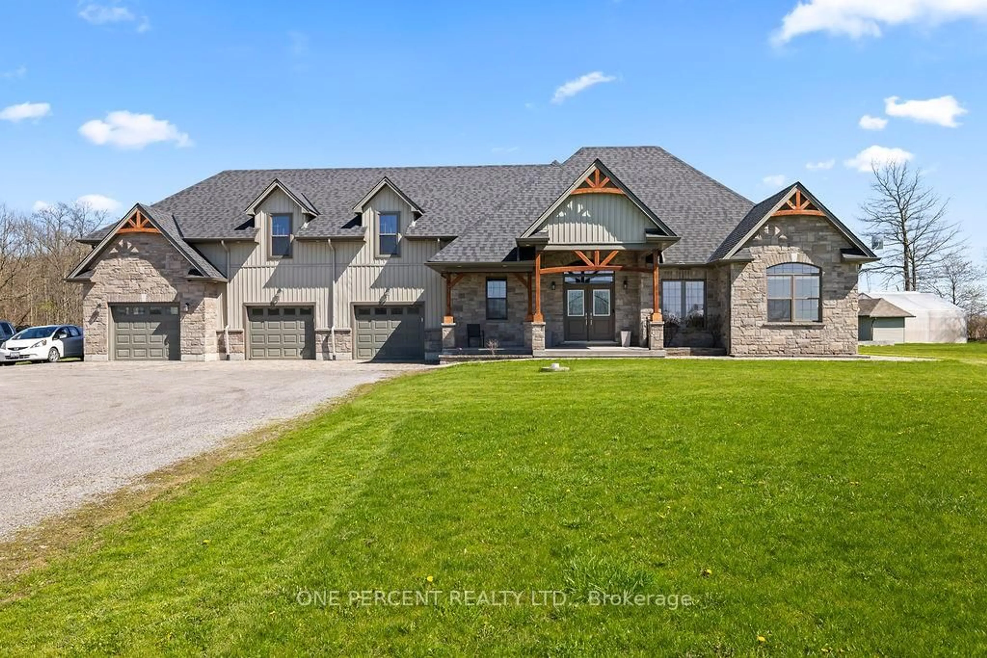 Home with brick exterior material, unknown for 3265 MOUNTAIN Rd, Lincoln Ontario L0R 1B2