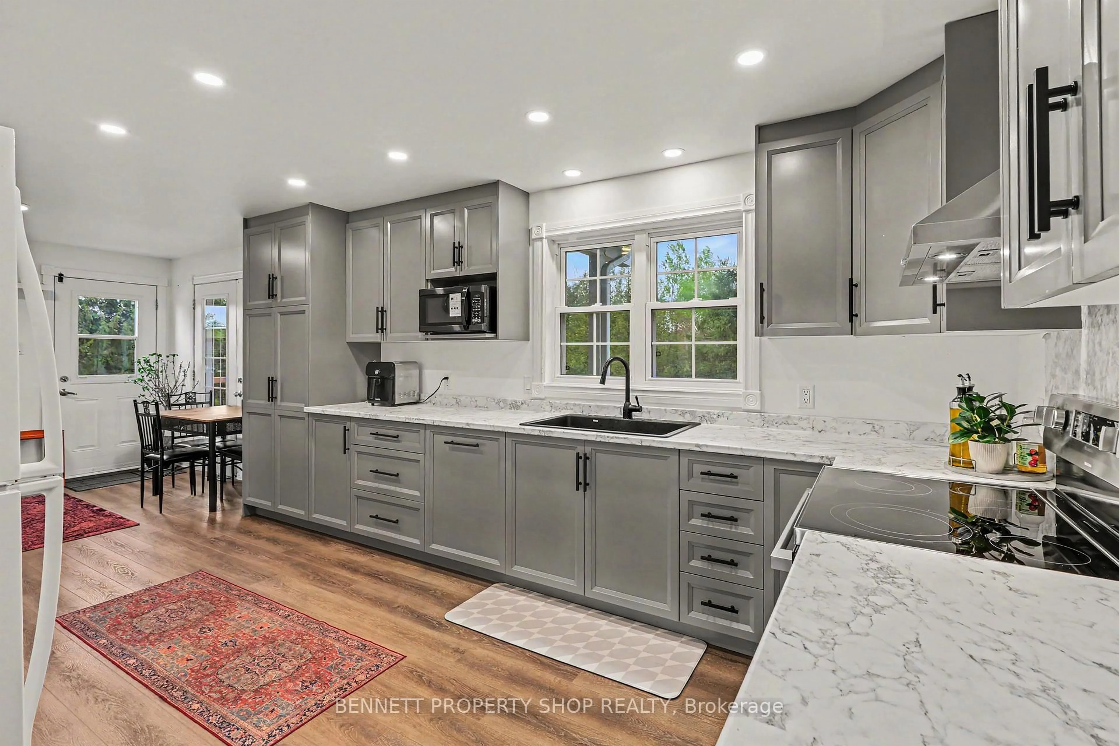 Contemporary kitchen, ceramic/tile floor for 406 County 9 Rd, Alfred and Plantagenet Ontario K0B 1L0