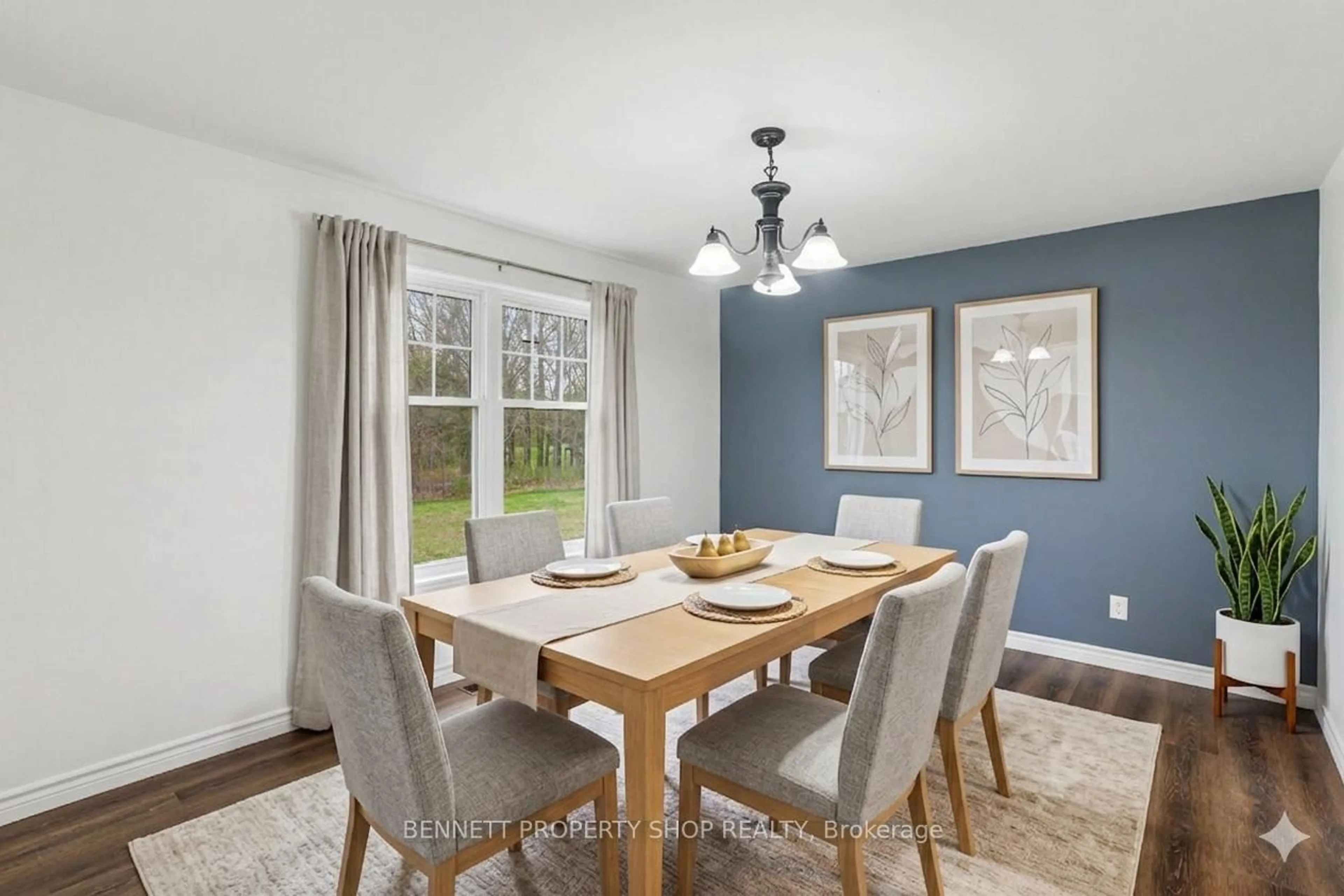 Dining room, unknown for 406 County 9 Rd, Alfred and Plantagenet Ontario K0B 1L0