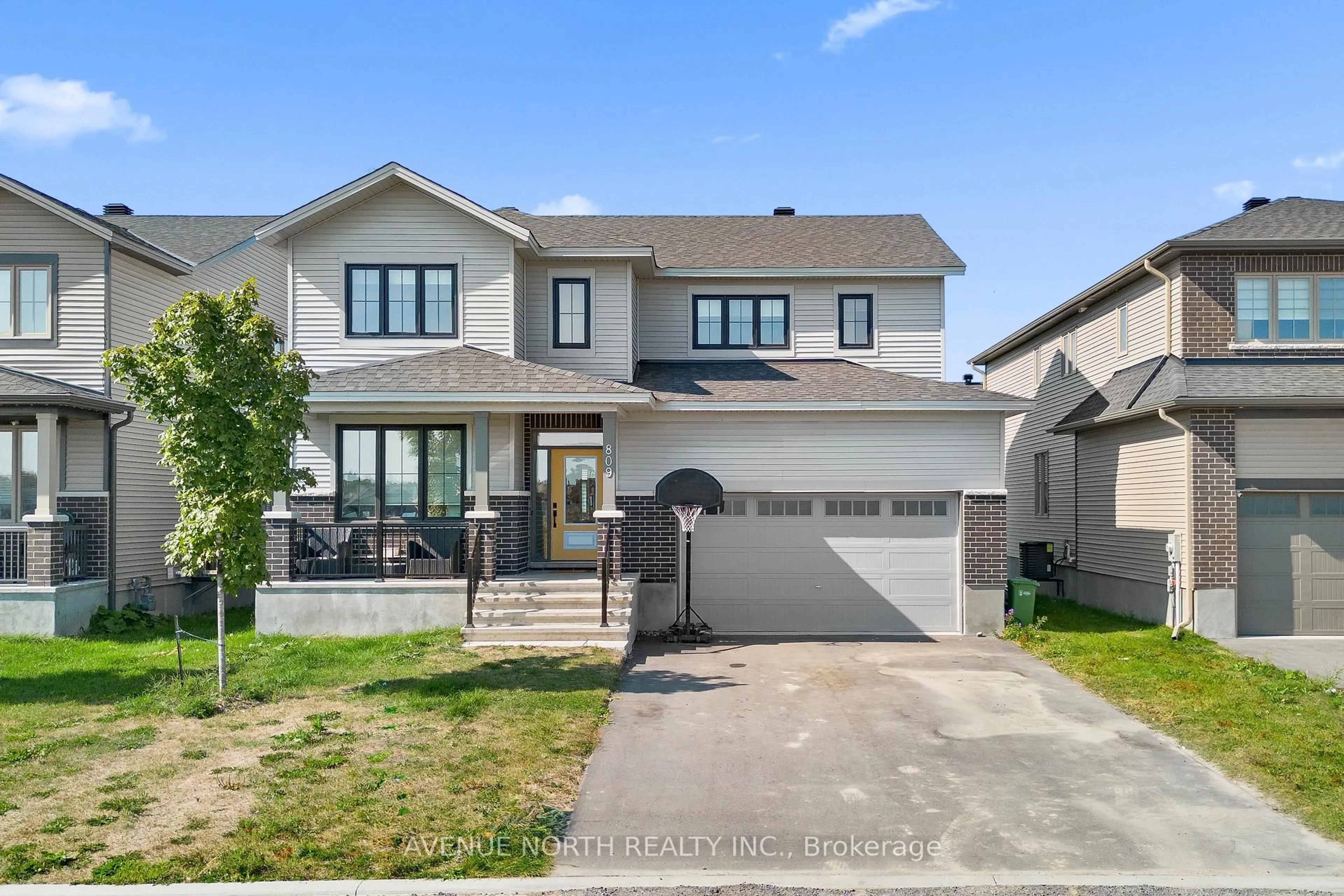 Unknown for 809 GAMBLE Dr, Russell Ontario K4R 0G6