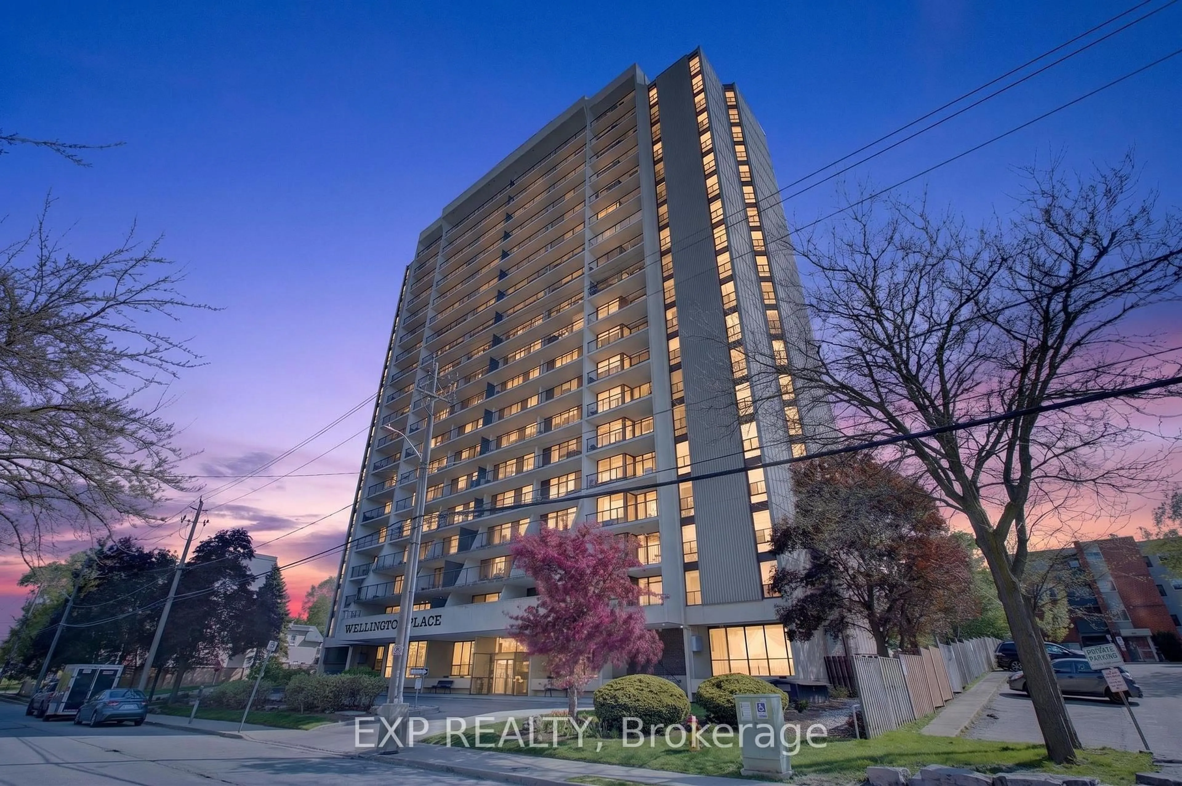Unknown for 81 Church St #1408, Kitchener Ontario N2G 4M1