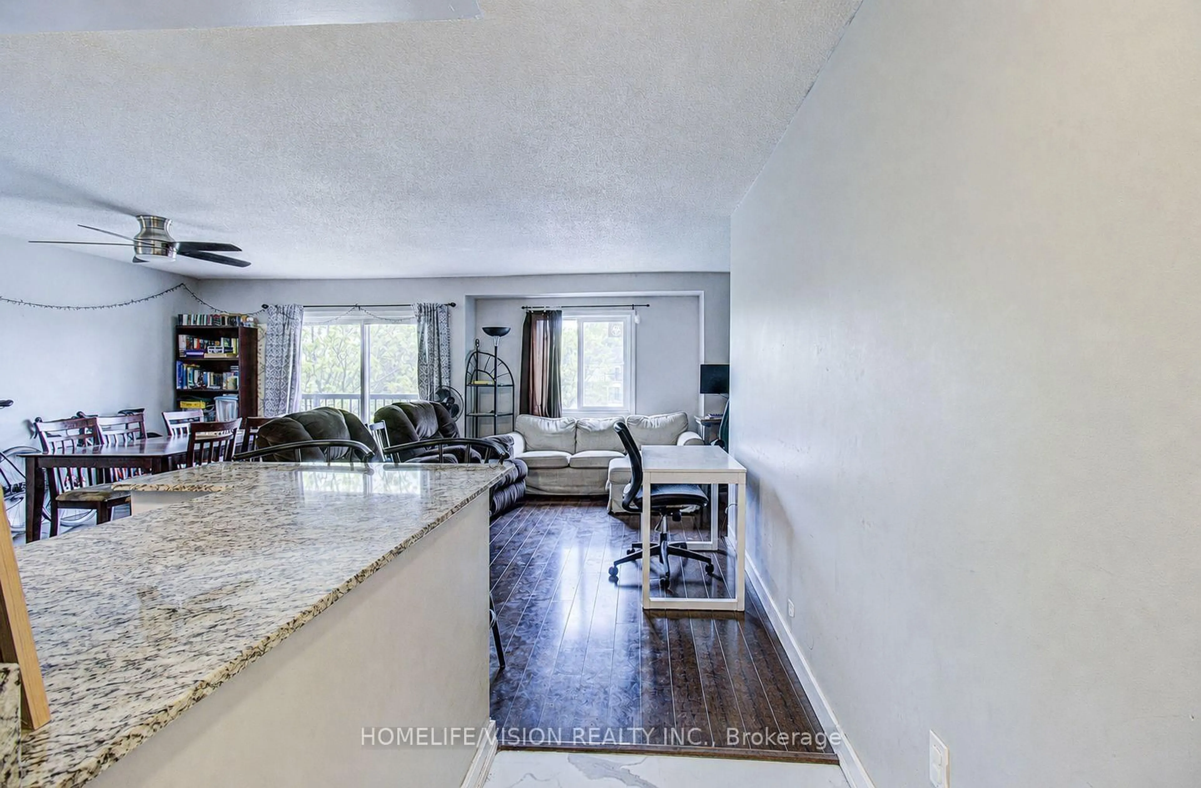Open concept kitchen, unknown for 271 Eiwo Crt #310, Waterloo Ontario N2K 2M8