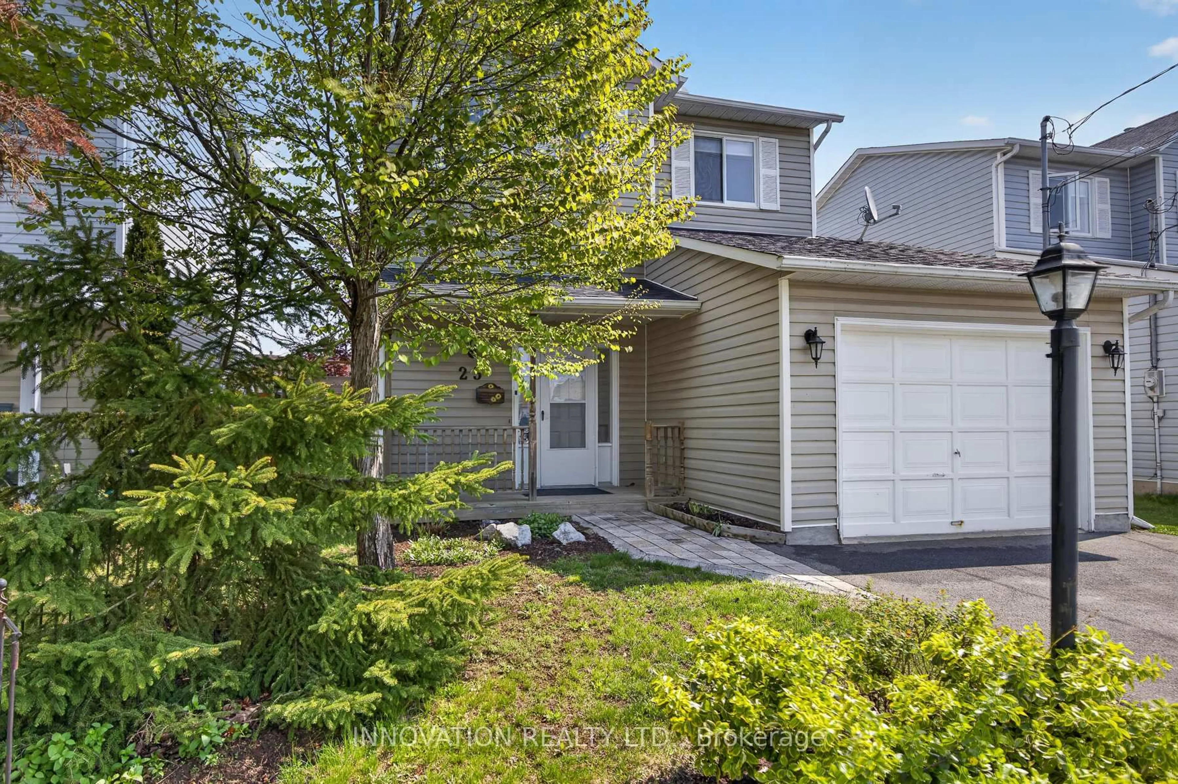 Home with vinyl exterior material, street for 23 Lemaistre St, Carleton Place Ontario K7C 4K5