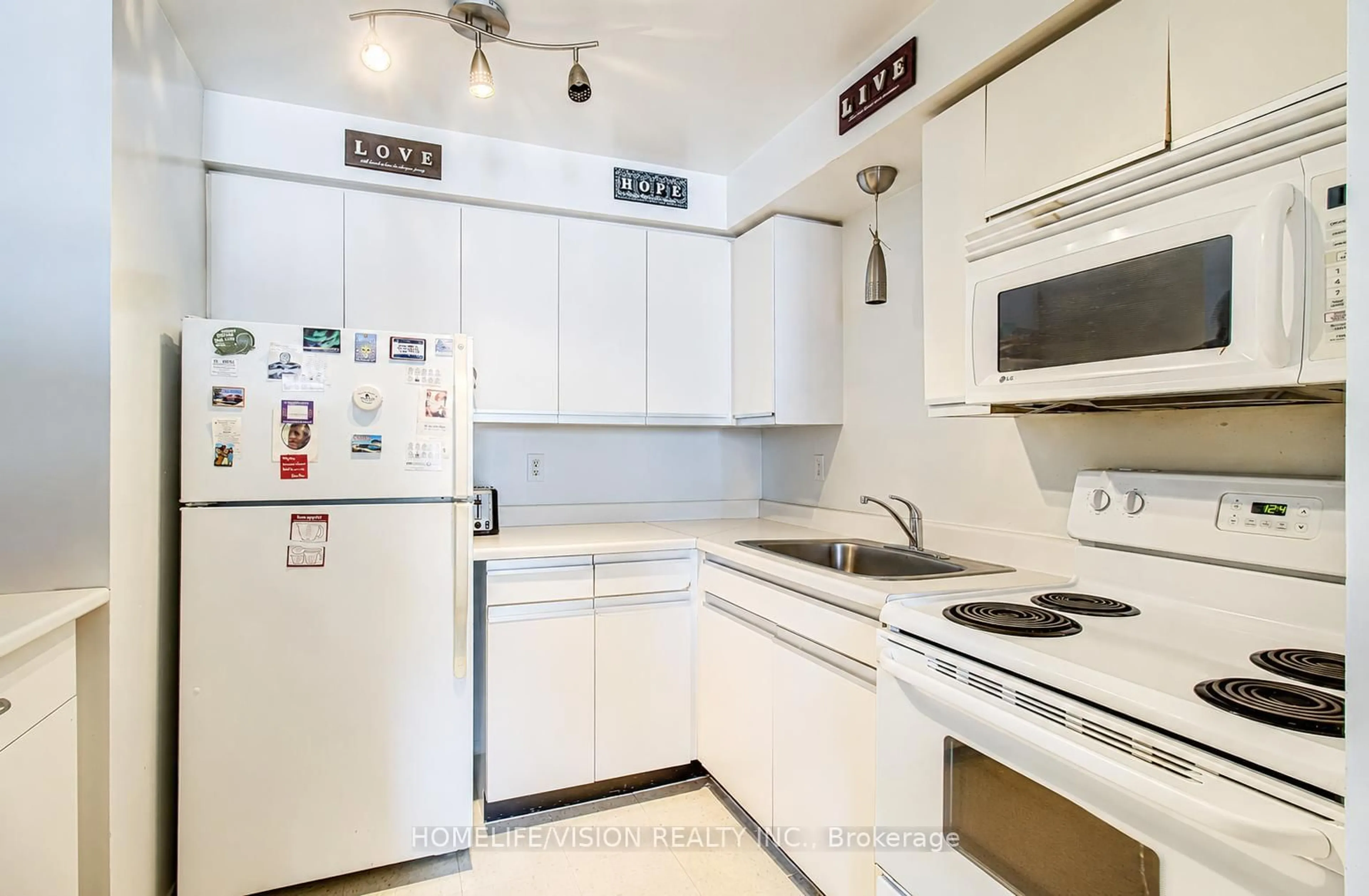 Standard kitchen, unknown for 271 Eiwo Crt #210, Waterloo Ontario N2K 2M8