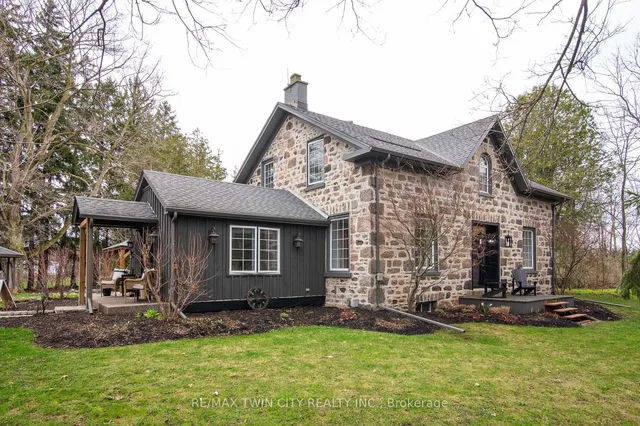 464 Piper St, North Dumfries 5