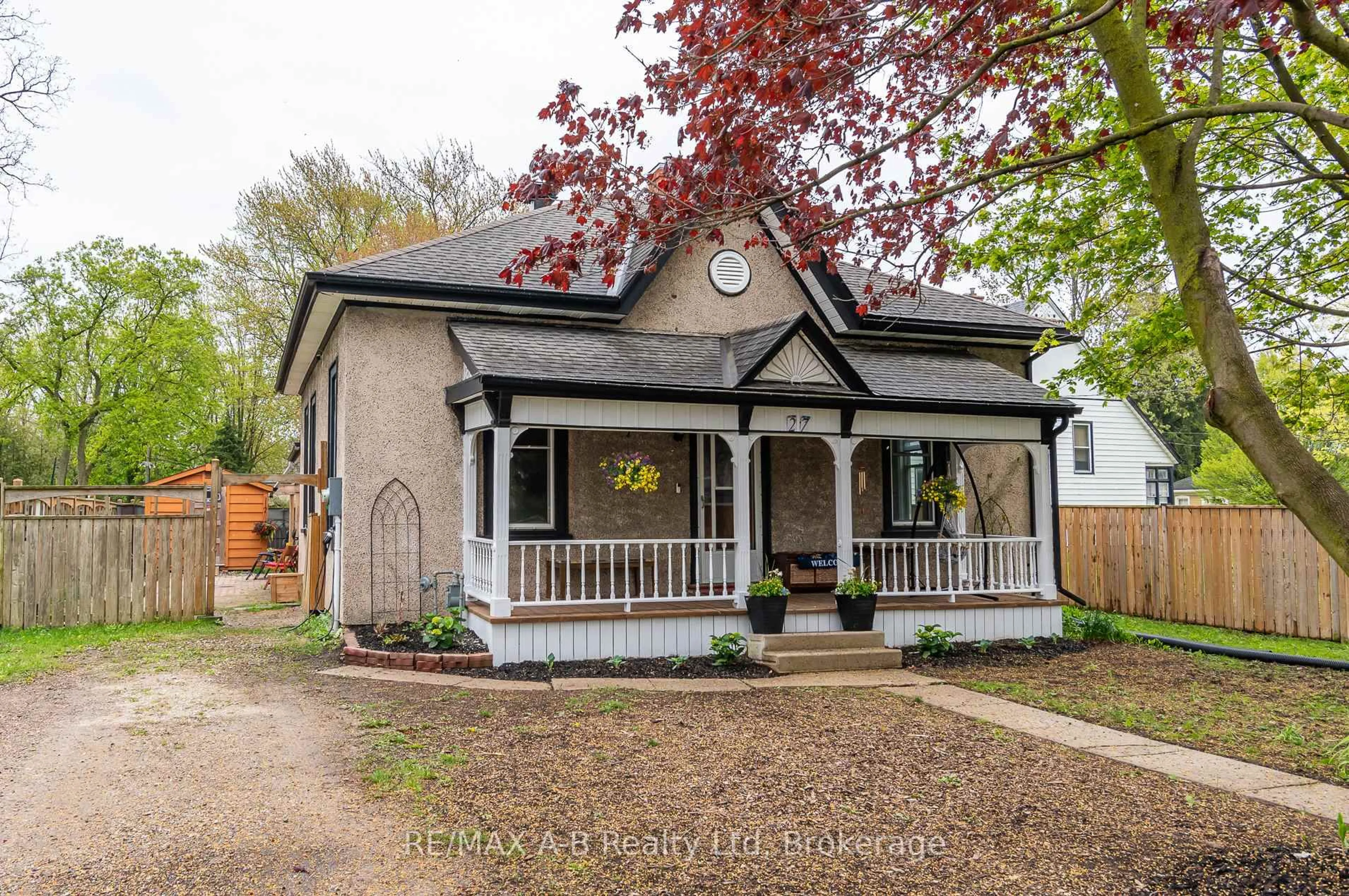 Home with brick exterior material, street for 27 HOME St, Stratford Ontario N5A 1Z8