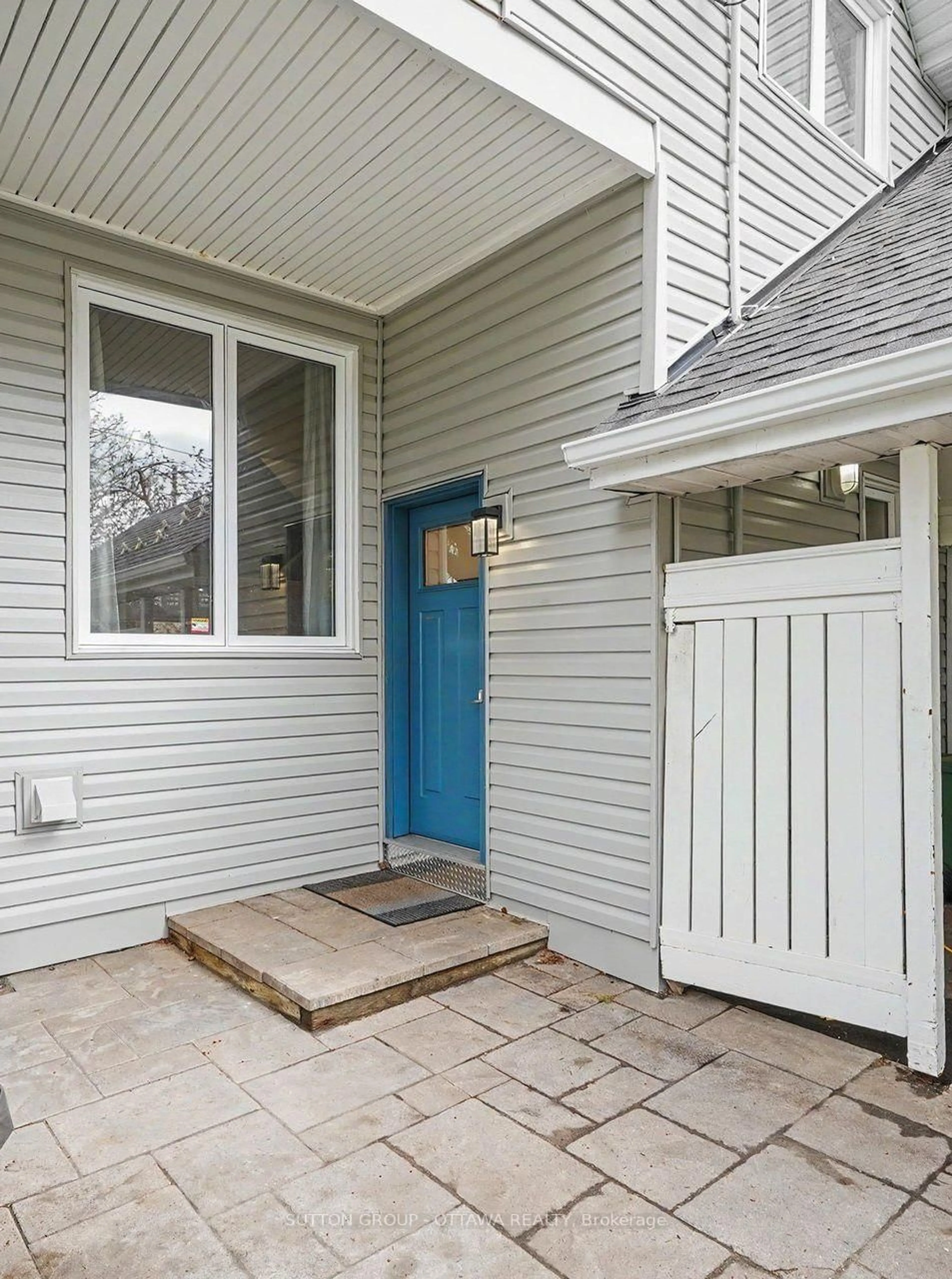 Unknown for 73 Scrivens St, Ottawa Ontario K2B 8N2