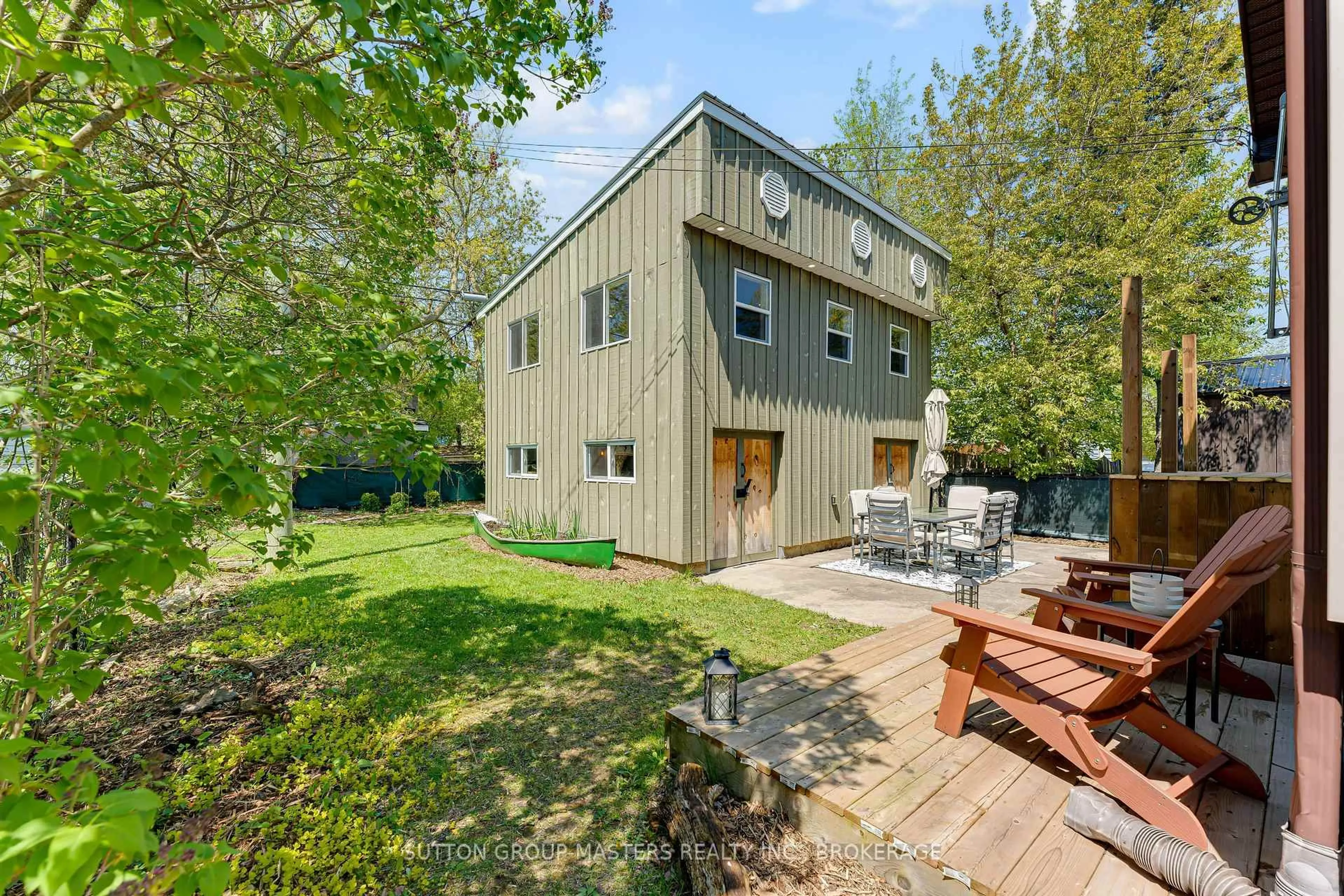 Unknown for 484 Nelson St, Kingston Ontario K7K 4N5